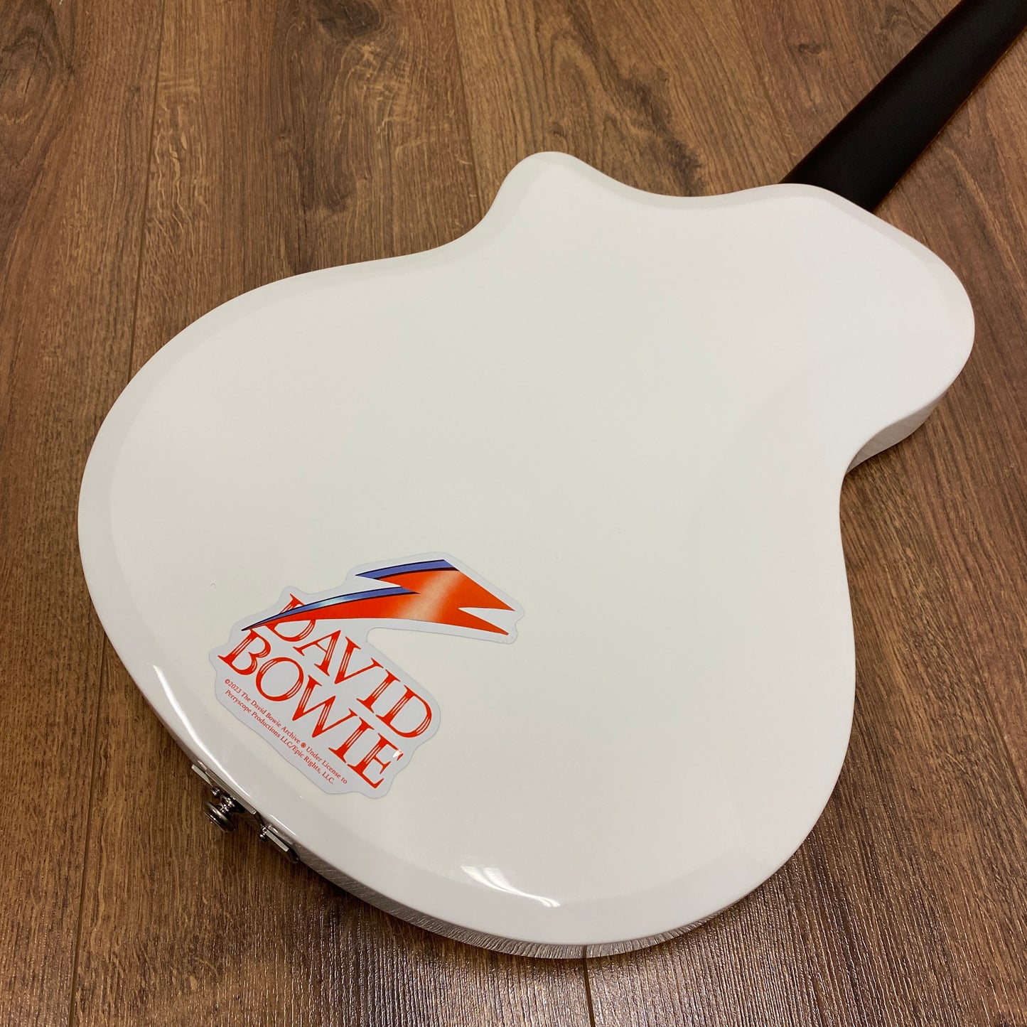 Pre-Owned Supro David Bowie 1224DBHT 1961 Dual Tone - White