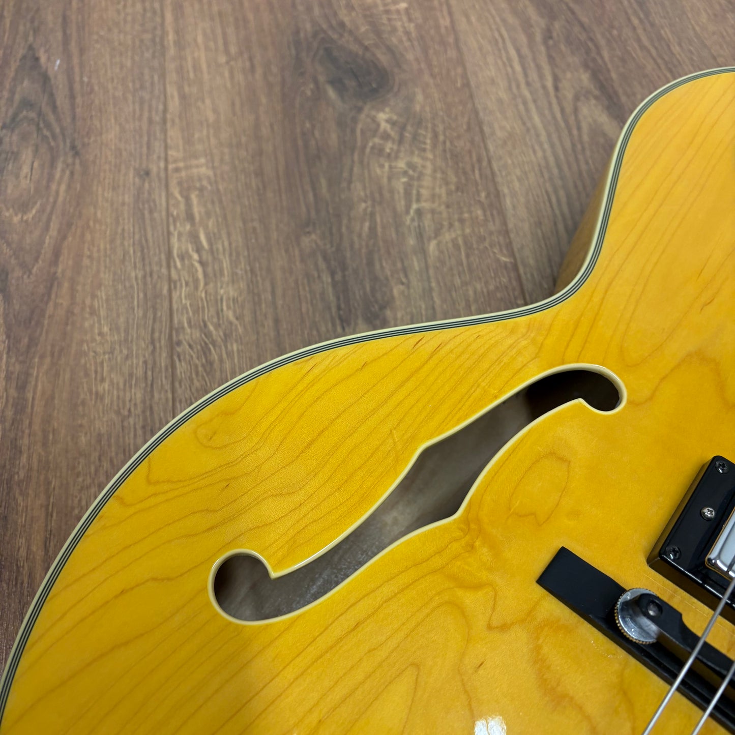 Pre-Owned Tokai FA-70 Hollowbody - Natural