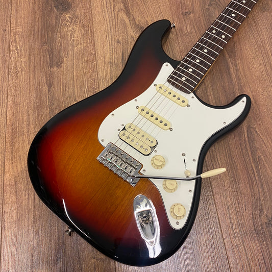 Pre-Owned Fender American Performer Stratocaster HSS -  3-Color Sunburst - 2022