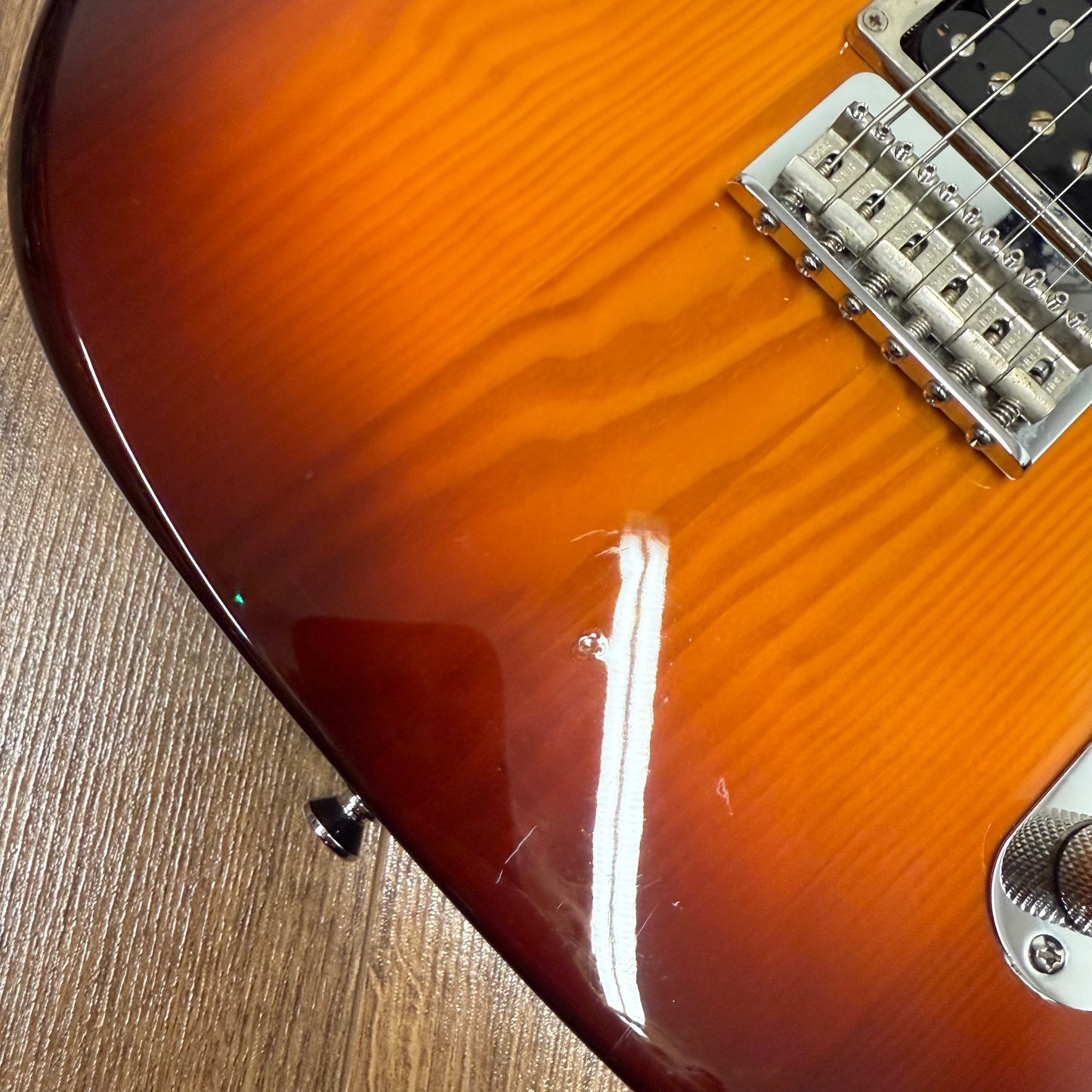 Pre-Owned Fender Modern Player Telecaster Plus - Honey Burst