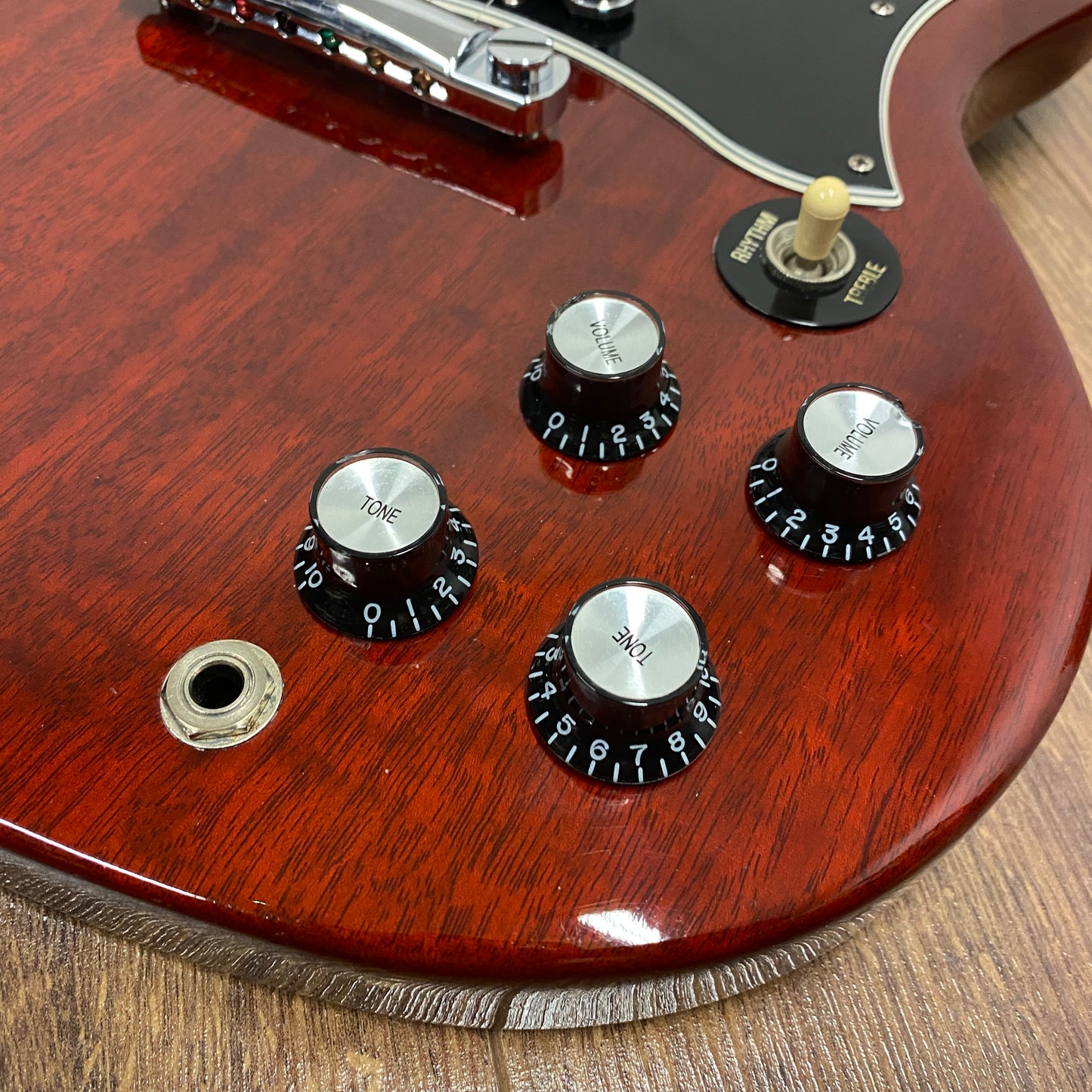 Pre-Owned Gibson SG Standard - Heritage Cherry - 2006