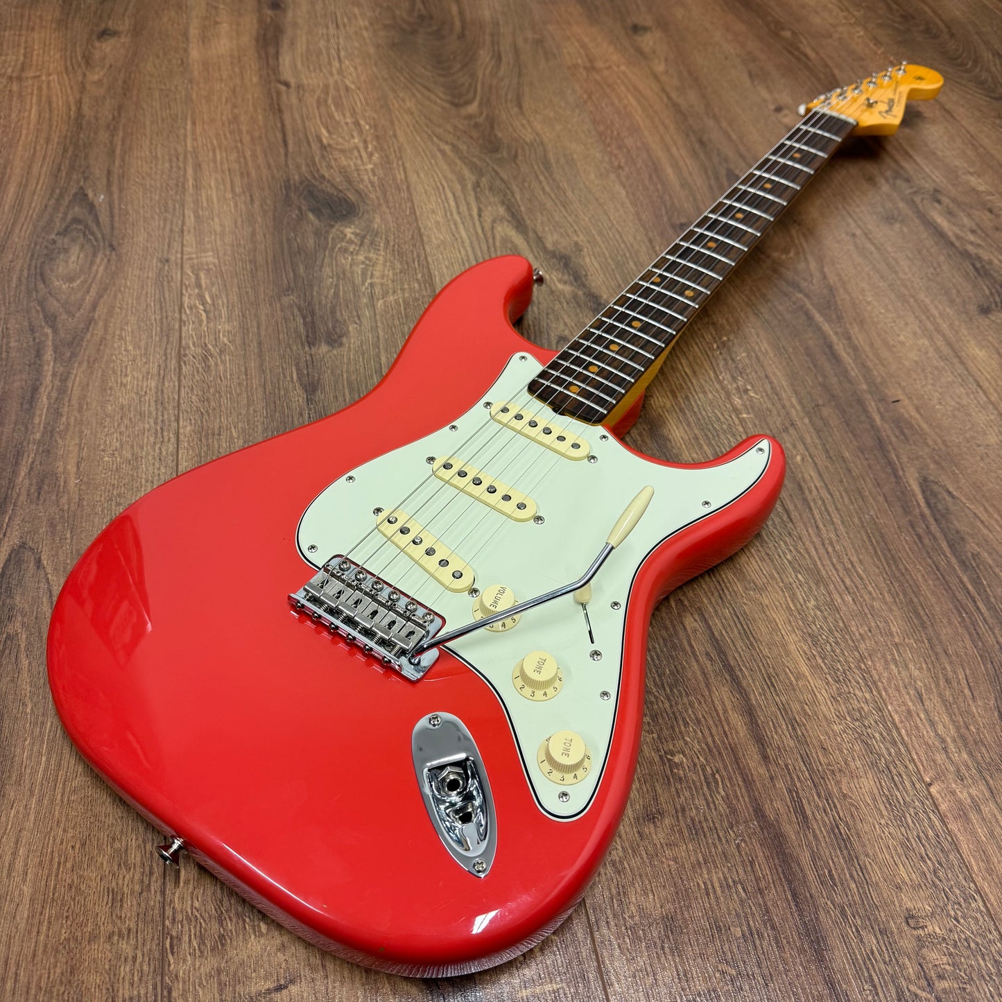 Pre-Owned Fender American Vintage II 61 Stratocaster - Fiesta Red