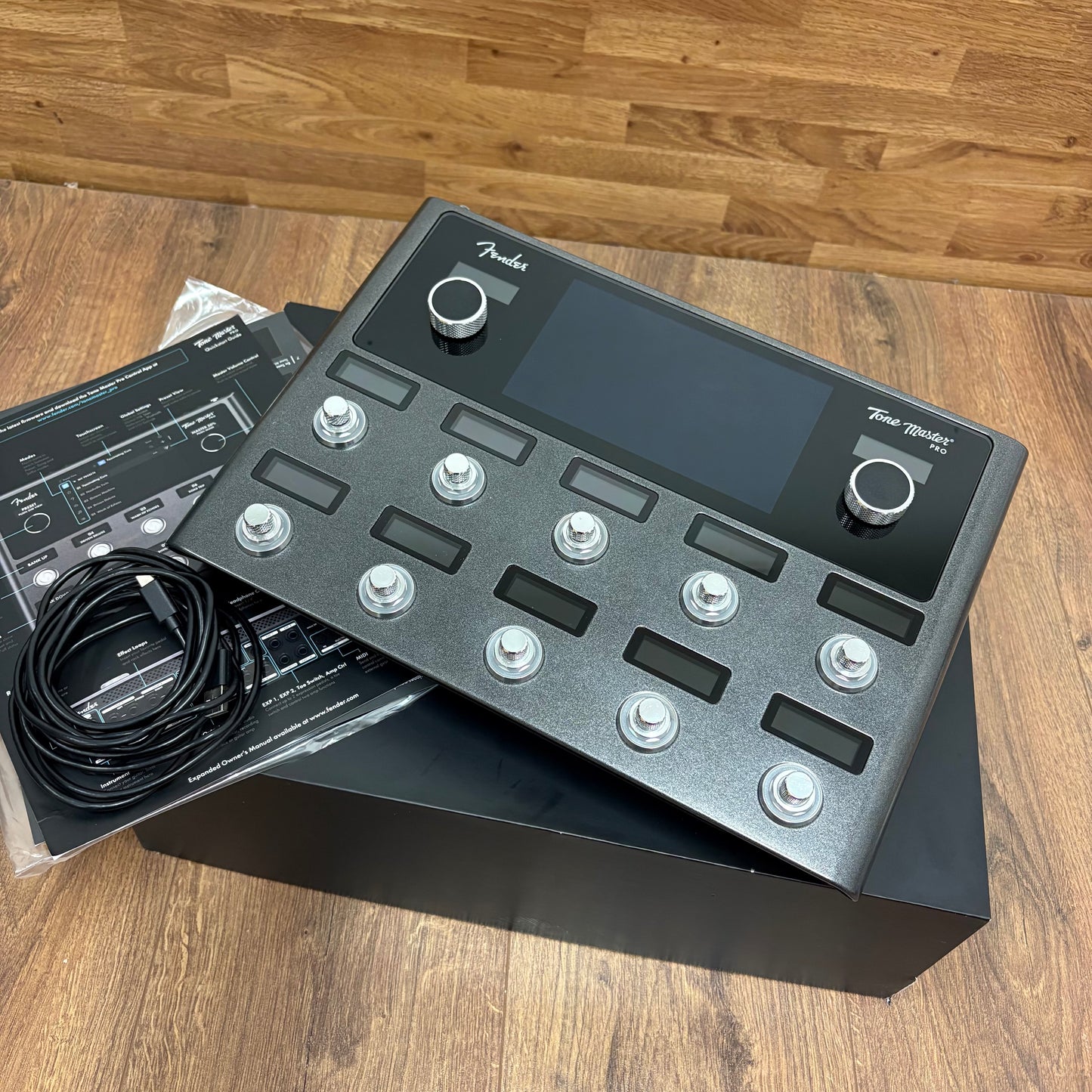 Pre-Owned Fender Tone Master Pro & Mission Engineering SP1-TMP Expression Pedal