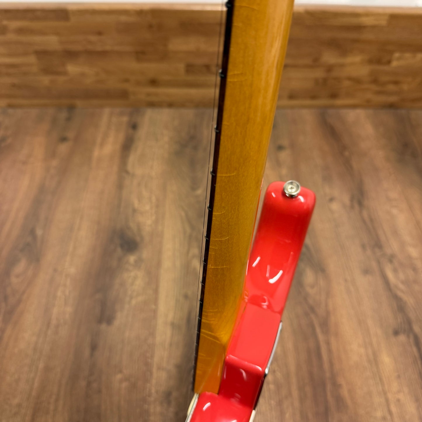 Pre-Owned Fender American Vintage II 61 Stratocaster - Fiesta Red