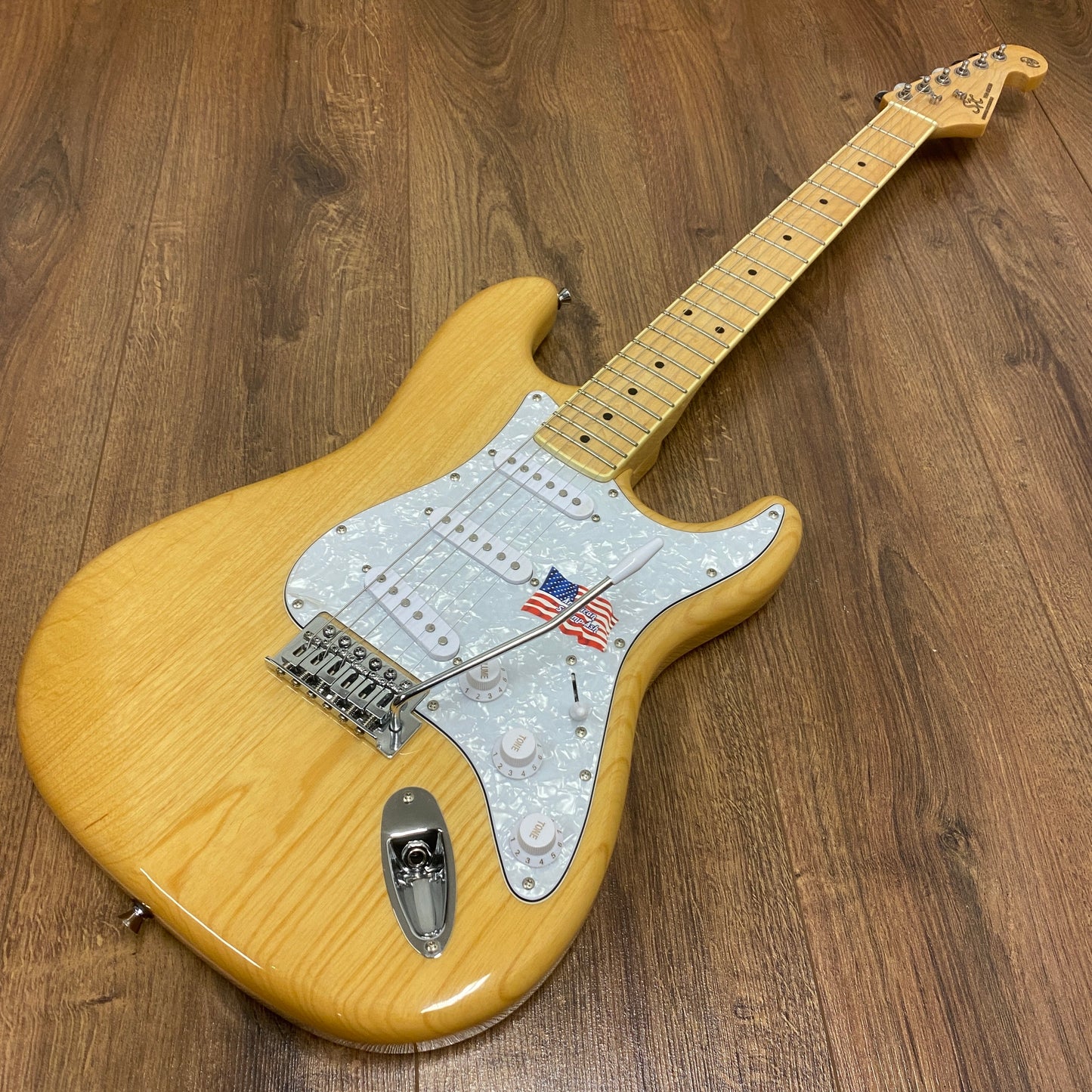 Pre-Owned SX VTG Series Stratocaster - Natural Swamp Ash