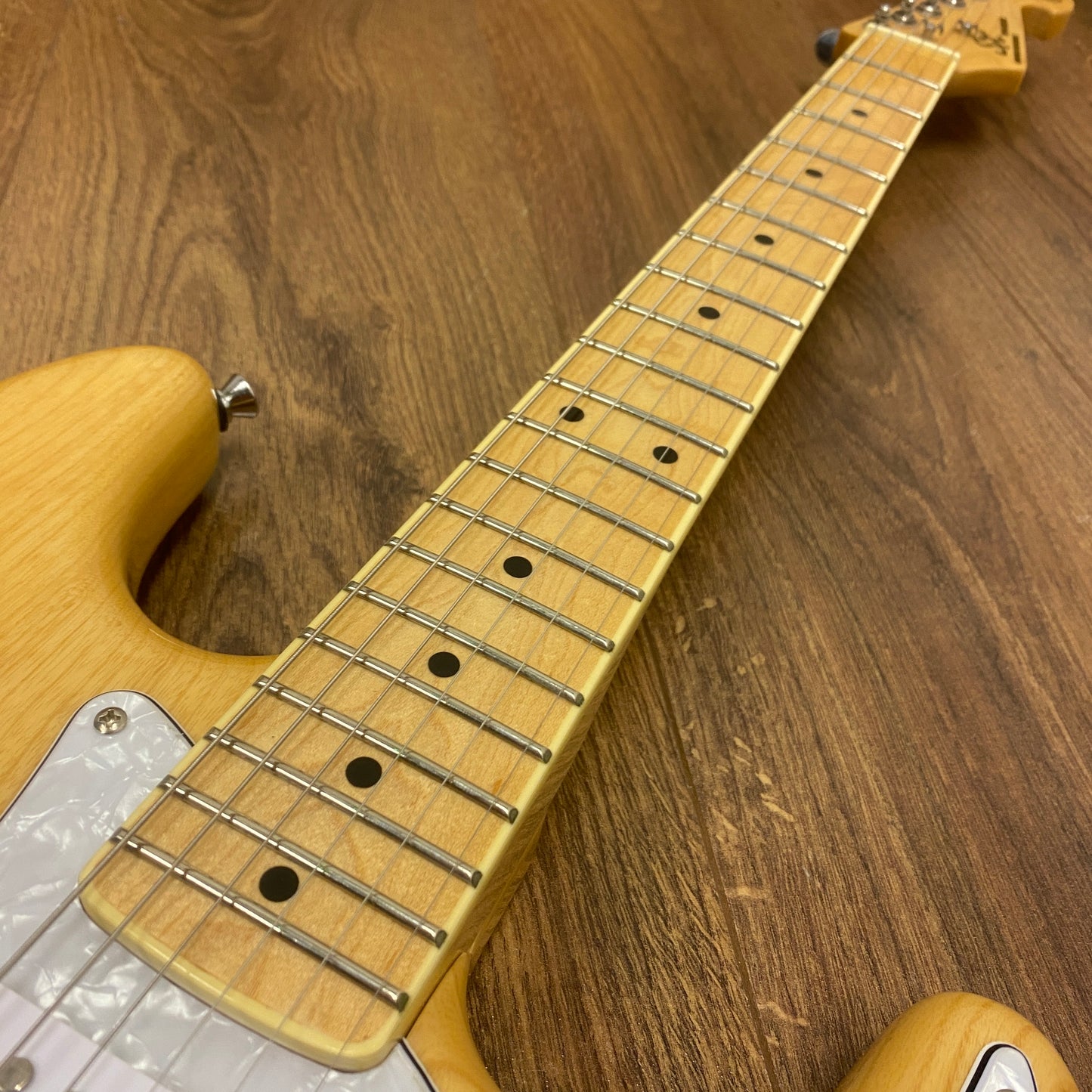 Pre-Owned SX VTG Series Stratocaster - Natural Swamp Ash