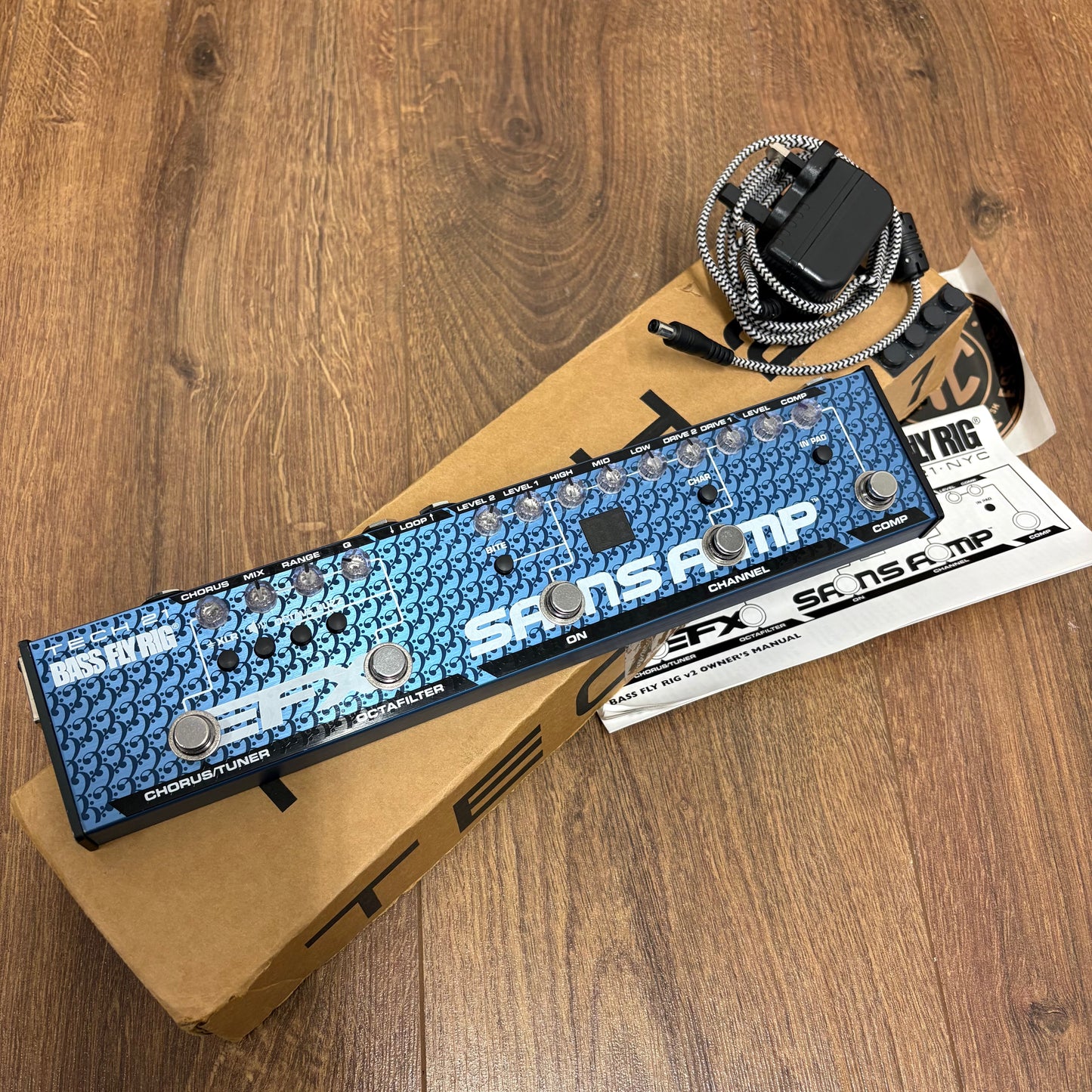 Pre-Owned Tech 21 SansAmp Bass Fly Rig V2