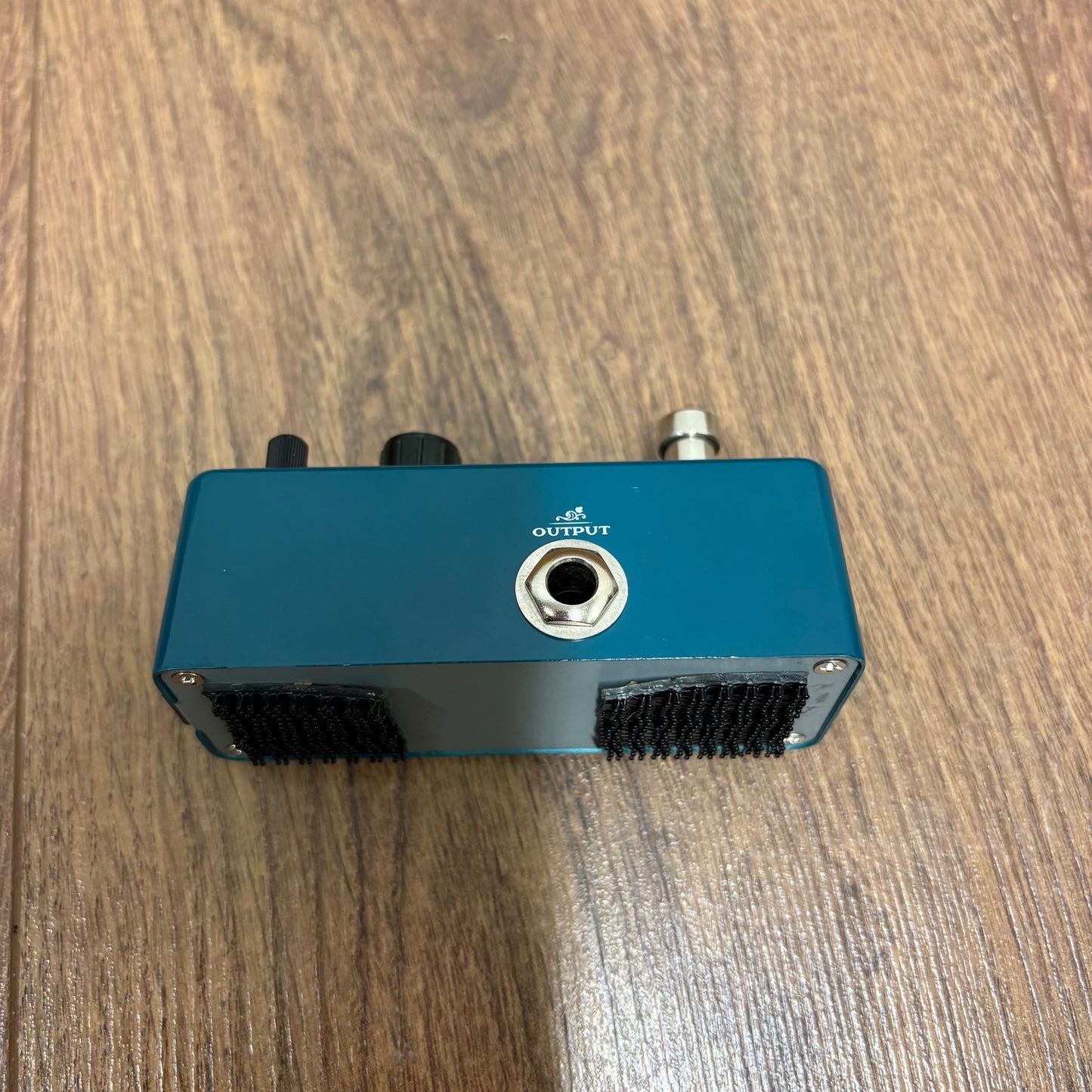 Pre-Owned Landlord Taproom Delay Pedal