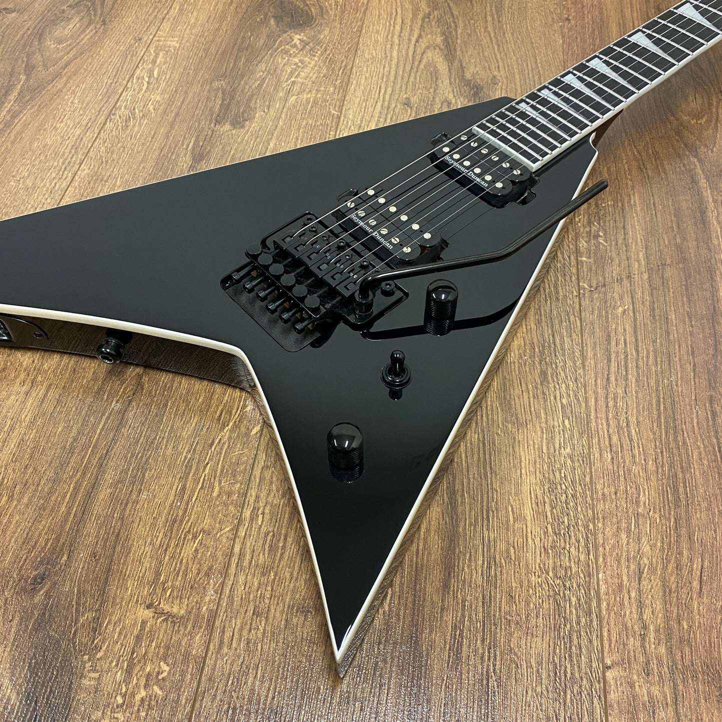 Pre-Owned Jackson Pro Plus Series Rhoads RR24 - Deep Black