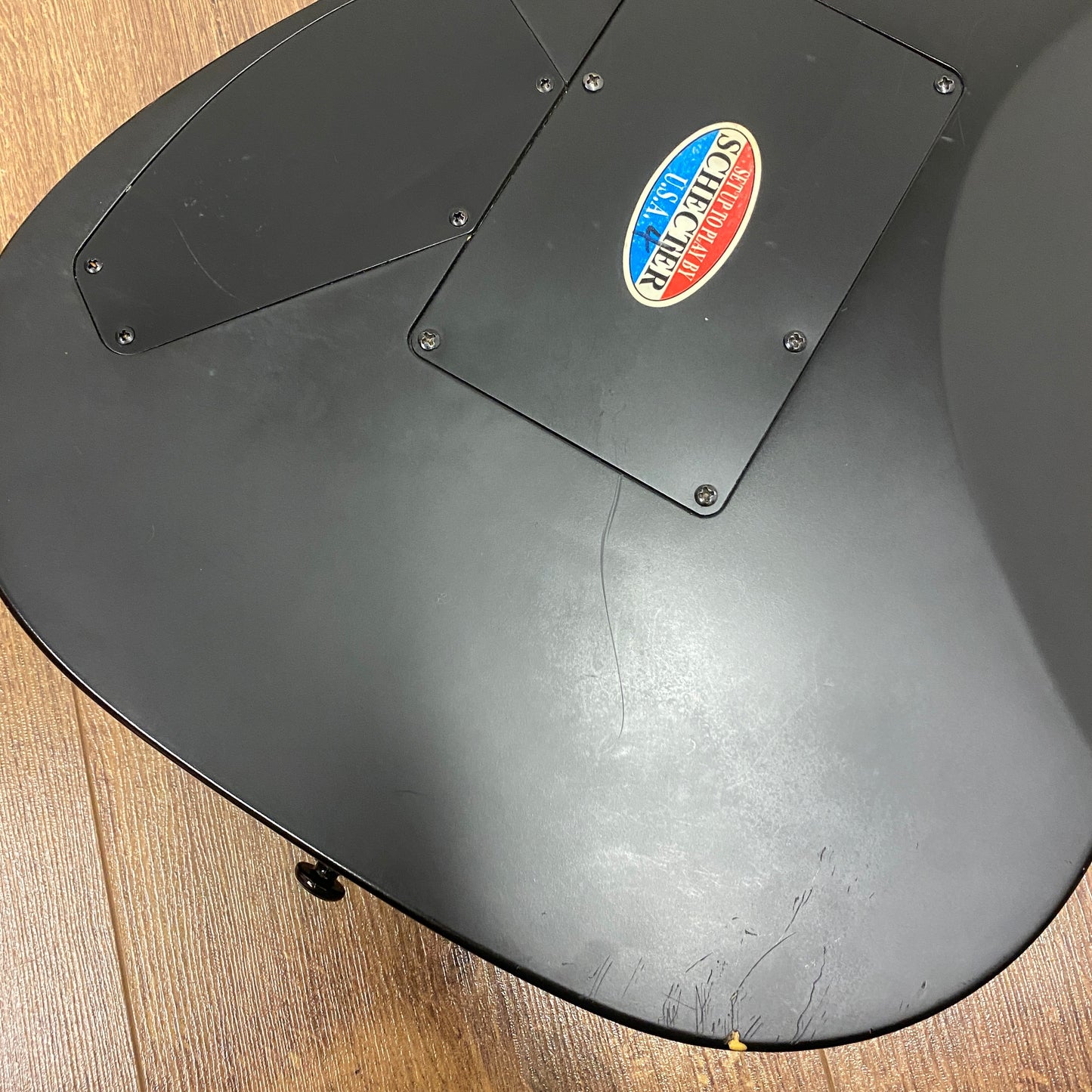 Pre-Owned Schecter Damien 6 Floyd Rose - Satin Black