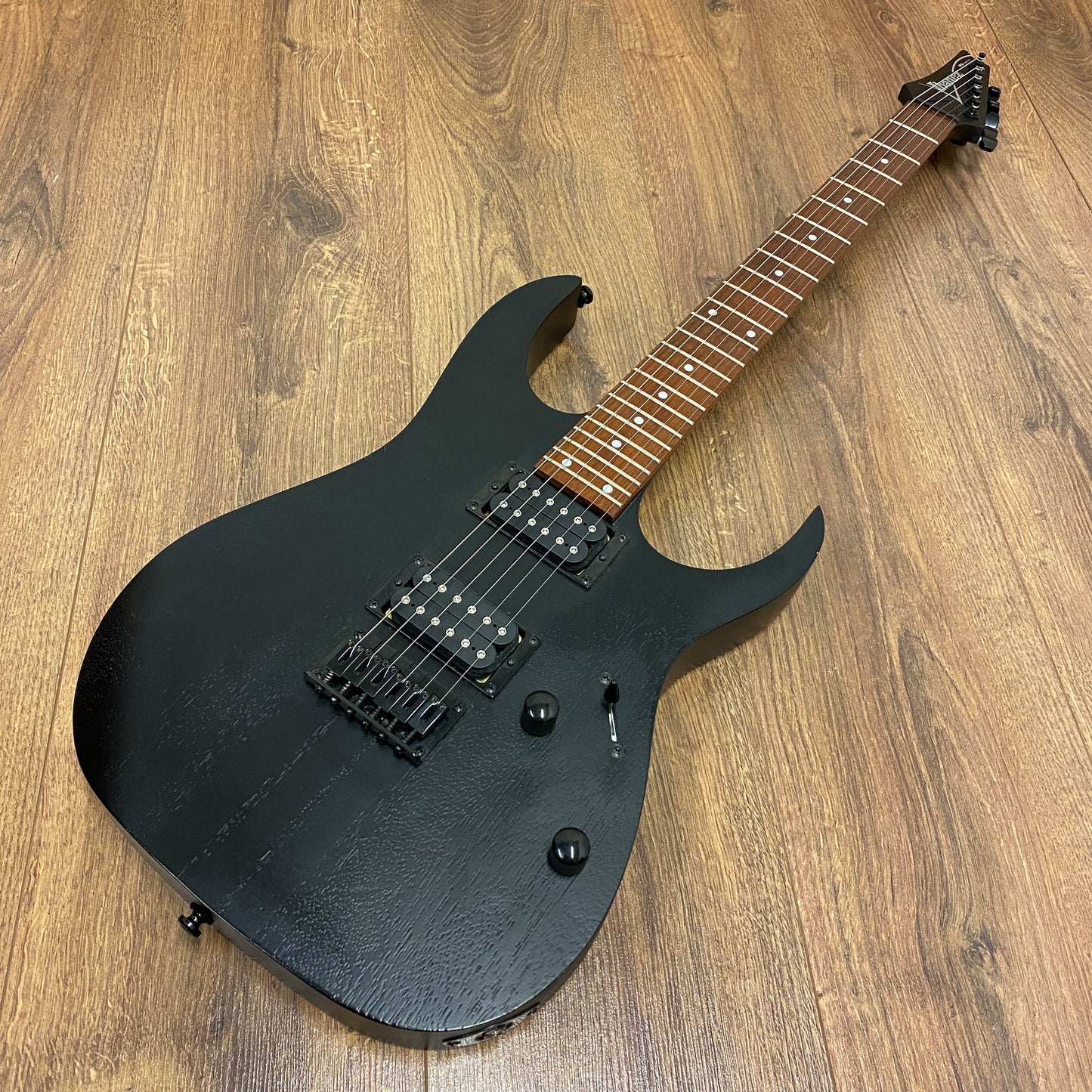 Pre-Owned Ibanez RGRT421 - Weathered Black