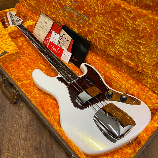 Pre-Owned Fender USA 60th Anniversary Jazz Bass - Arctic Pearl