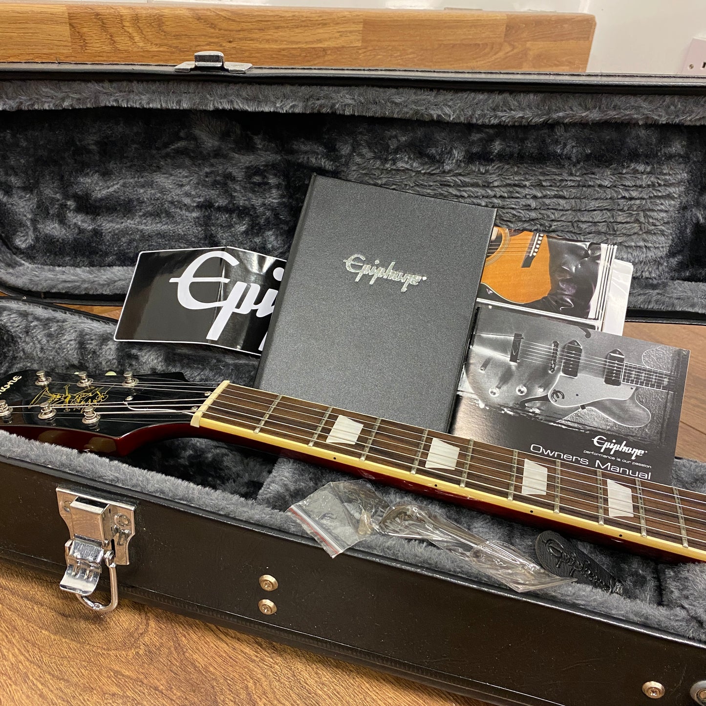 Pre-Owned Epiphone Slash Les Paul Standard - Rosso Corsa