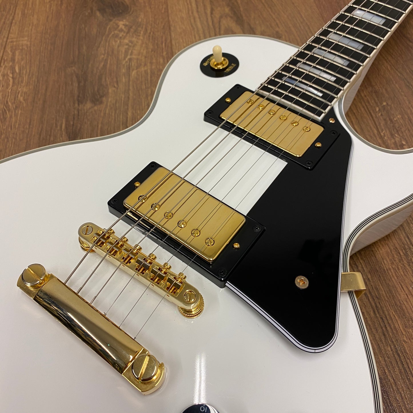 Pre-Owned Epiphone Inspired by Gibson Les Paul Custom - Alpine White