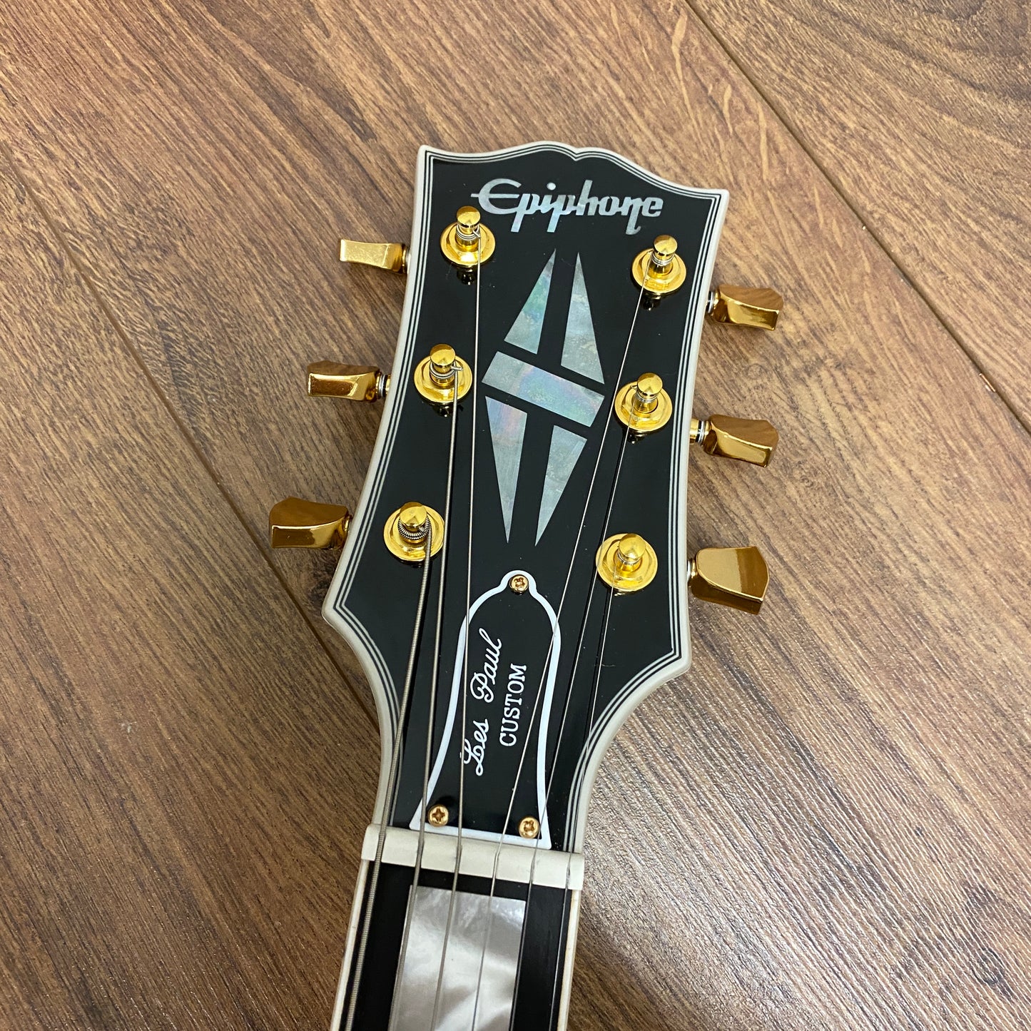 Pre-Owned Epiphone Inspired by Gibson Les Paul Custom - Alpine White