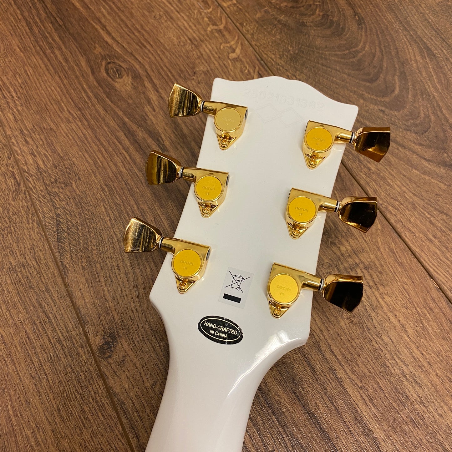 Pre-Owned Epiphone Inspired by Gibson Les Paul Custom - Alpine White