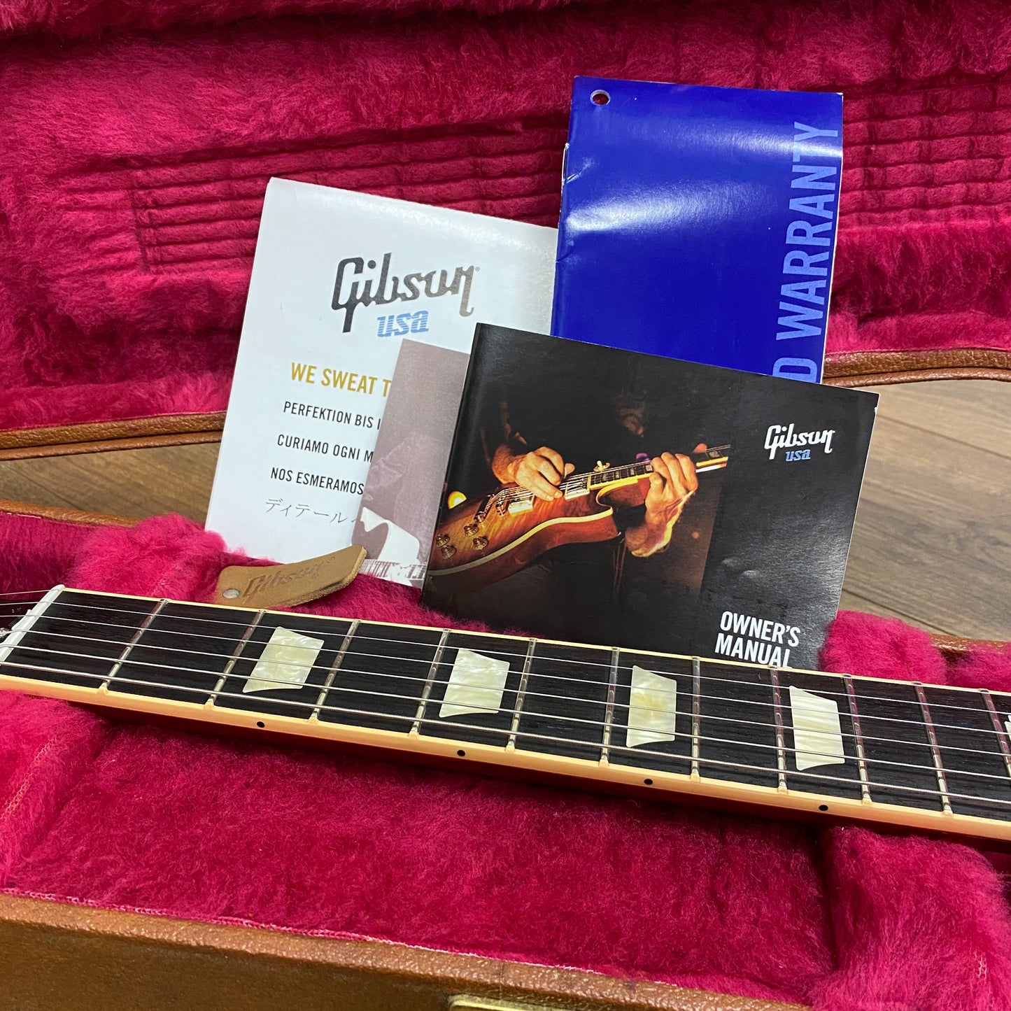 Pre-Owned Gibson Les Paul Traditional - Cherry Sunburst - 2014