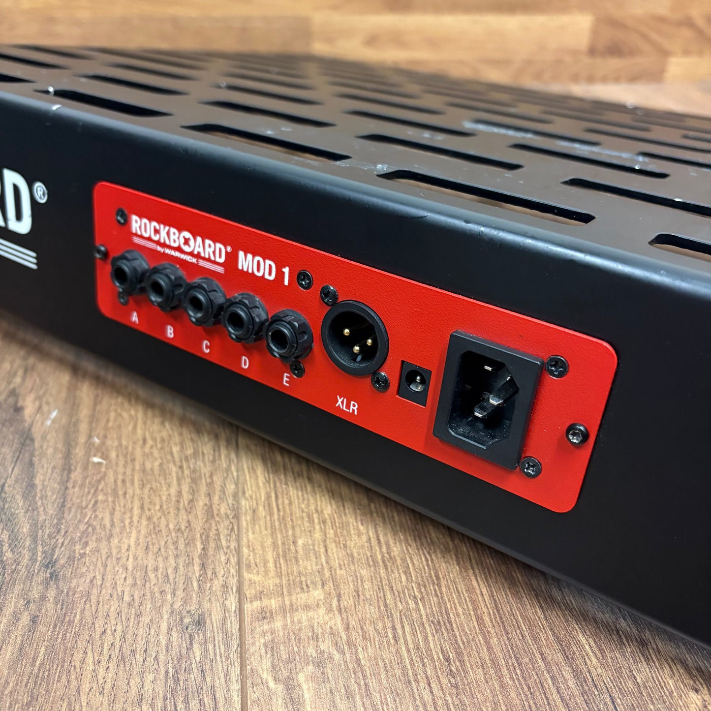 Pre-Owned Rockboard 5.2 Pedalboard w/ Mod 1 Patch Bay