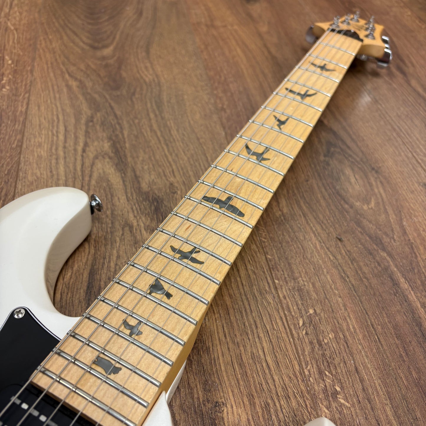 Pre-Owned PRS SE NF3 - Pearl White