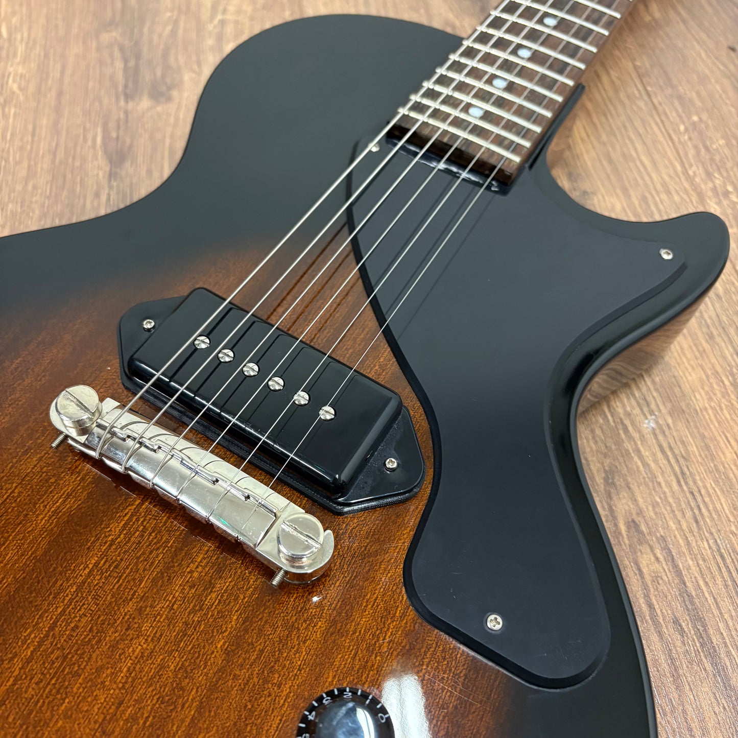 Pre-Owned Epiphone Les Paul Junior - Vintage Sunburst