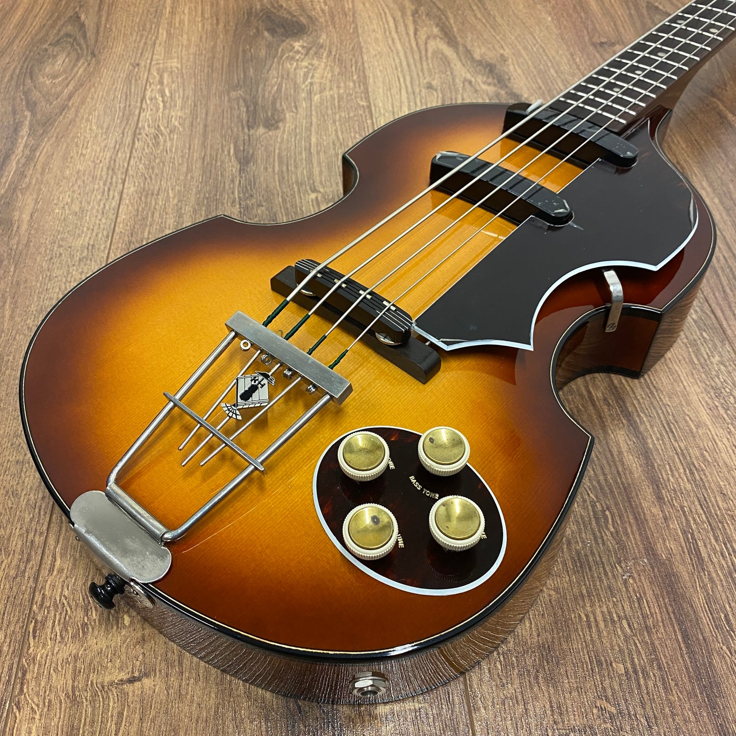 Pre-Owned Hofner 500/1 '58 Flat Back Violin Bass #32 of 58