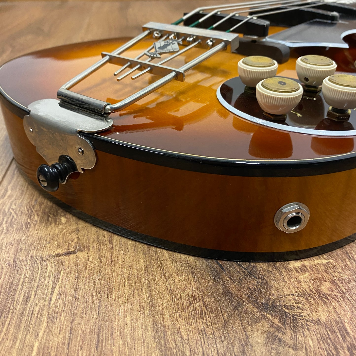 Pre-Owned Hofner 500/1 '58 Flat Back Violin Bass #32 of 58