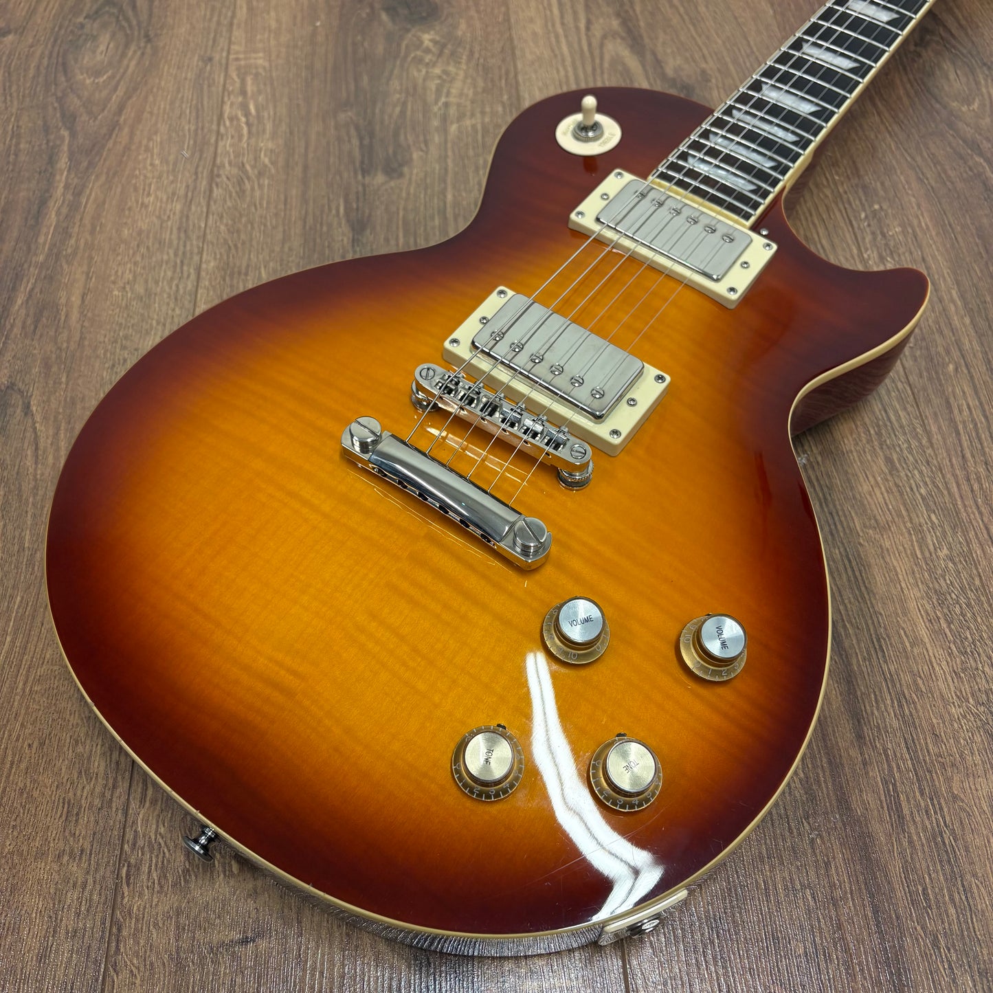 Pre-Owned Epiphone Les Paul Standard '60s - Bourbon Burst