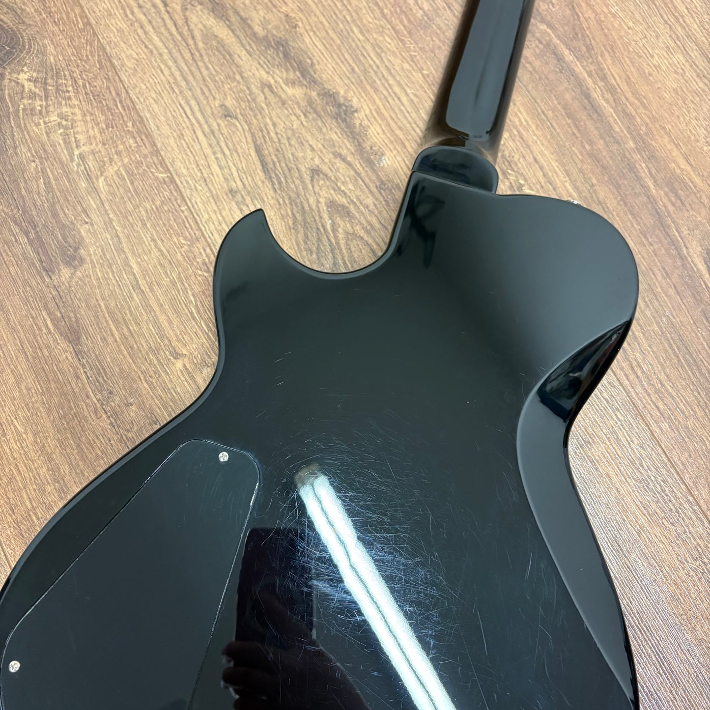 Pre-Owned Reverend Contender 290 - Midnight Black