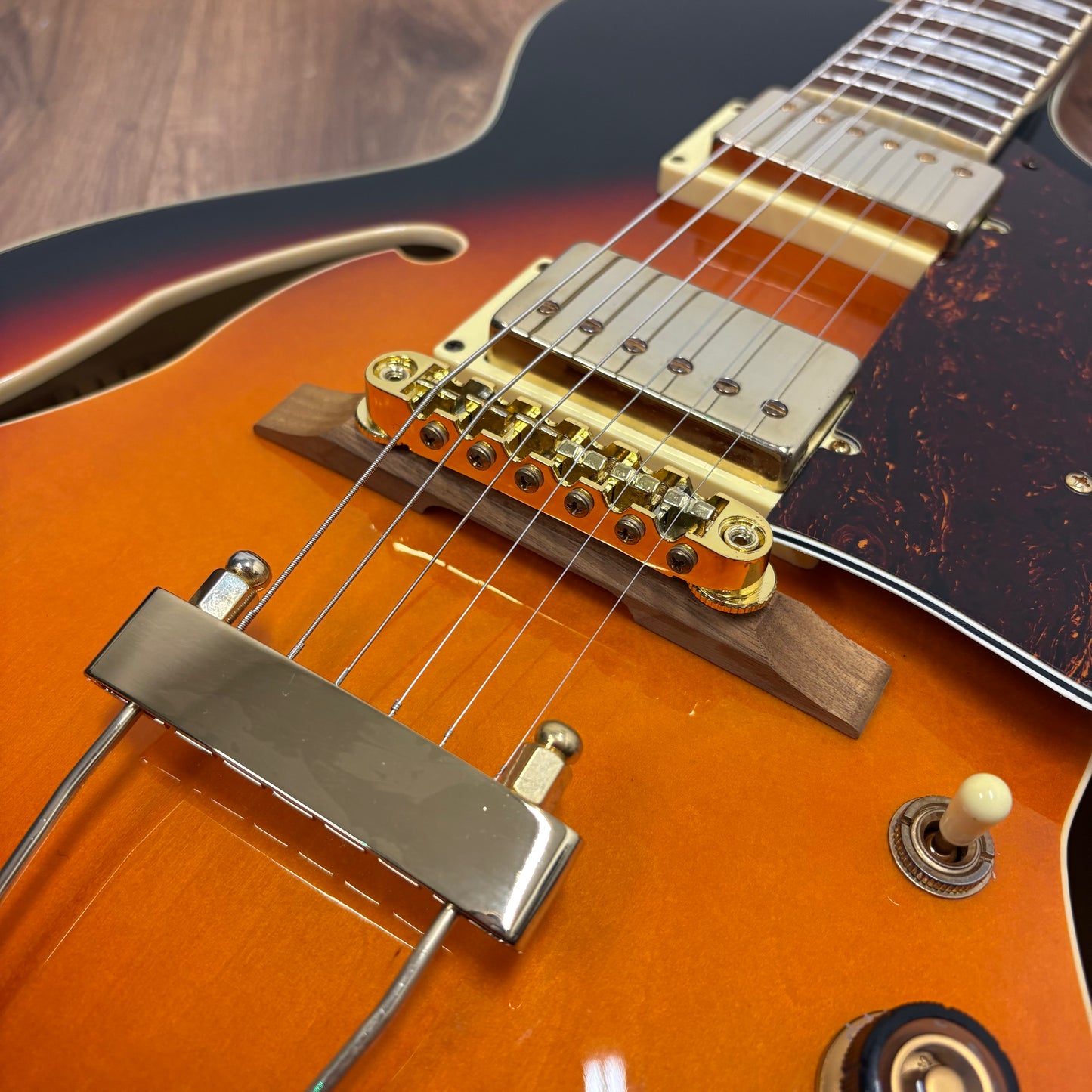 Pre-Owned Ibanez AG75G Hollowbody - Brown Sunburst
