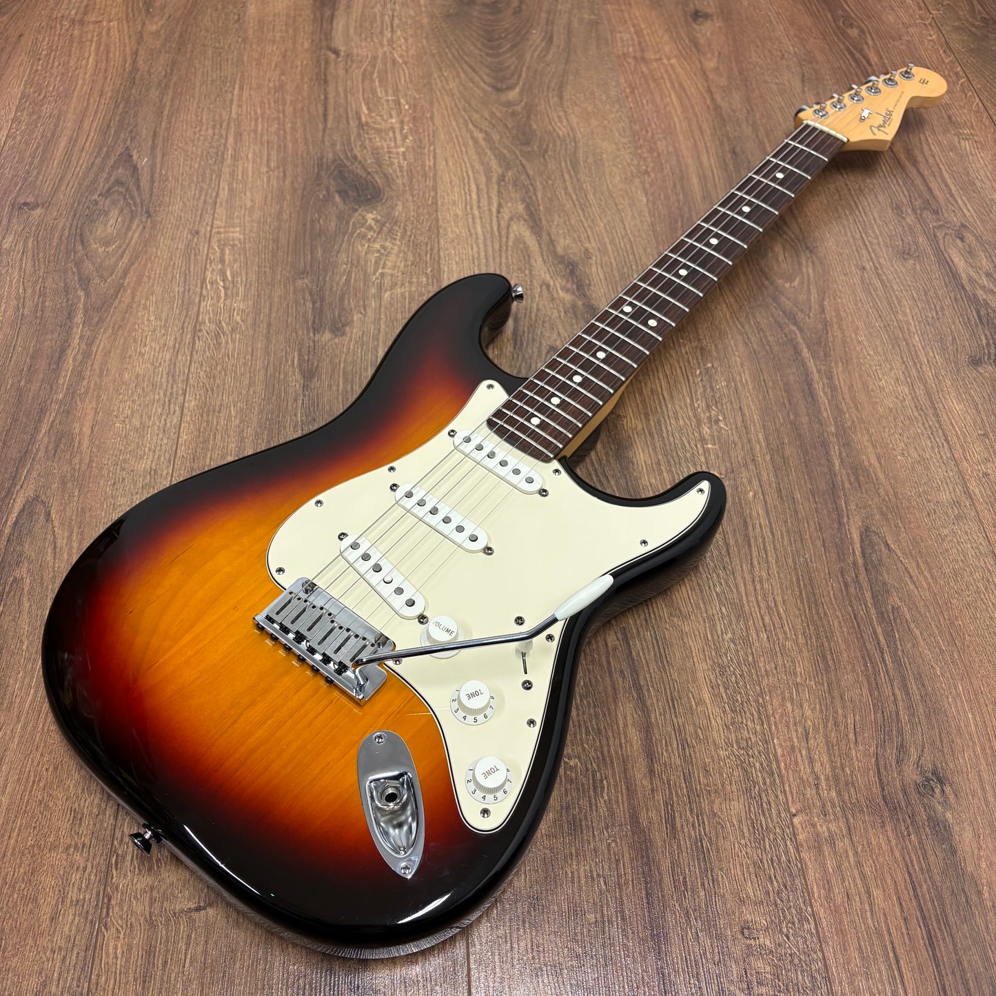 Pre-Owned Fender American Series Stratocaster - 3 Colour Sunburst - 2006