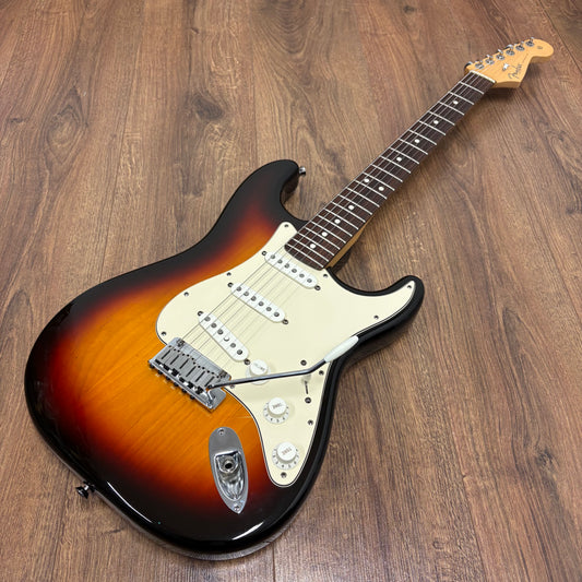 Pre-Owned Fender American Series Stratocaster - 3 Colour Sunburst - 2006