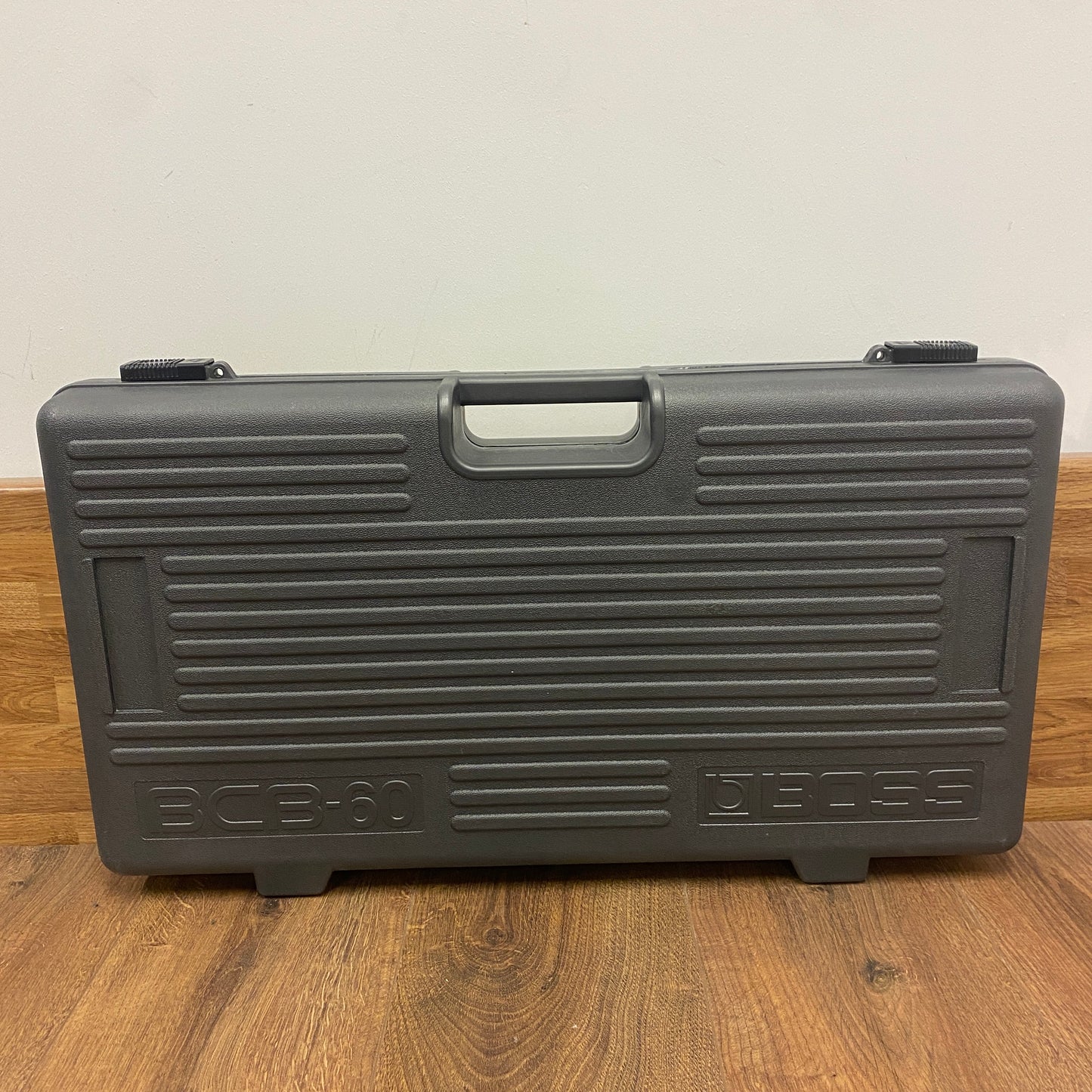 Pre-Owned Boss BCB 60 Pedal Board