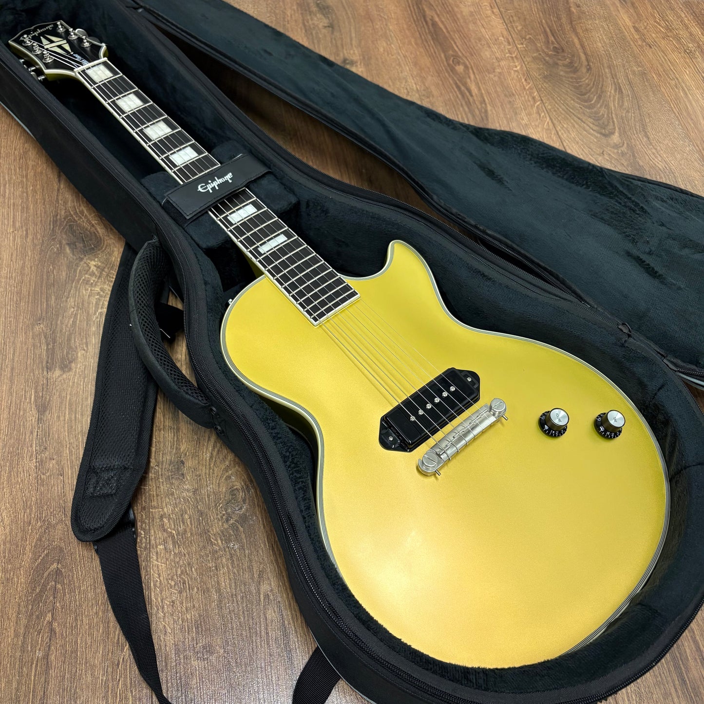 Pre-Owned Epiphone Jared James Nichols Old Glory Les Paul Custom - Gold