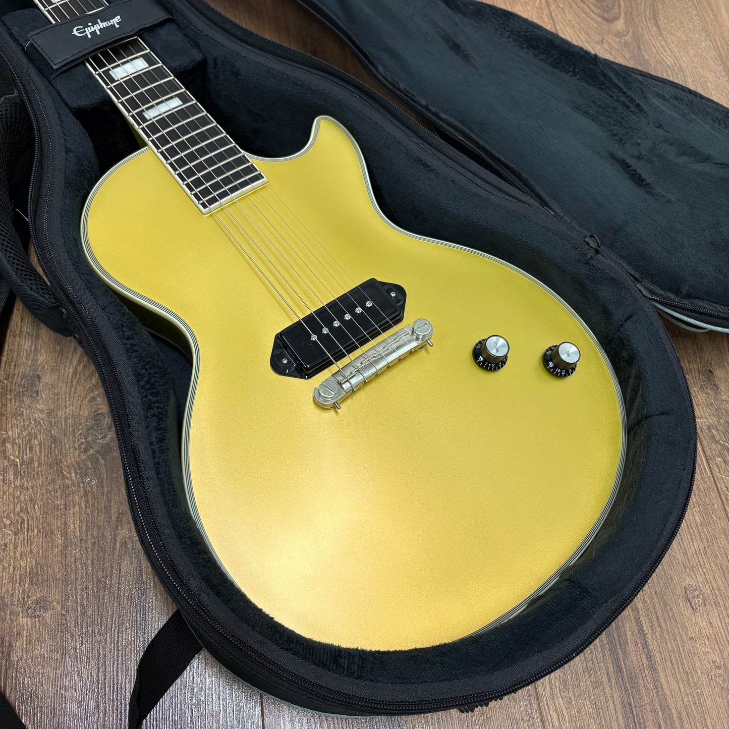 Pre-Owned Epiphone Jared James Nichols Old Glory Les Paul Custom - Gold