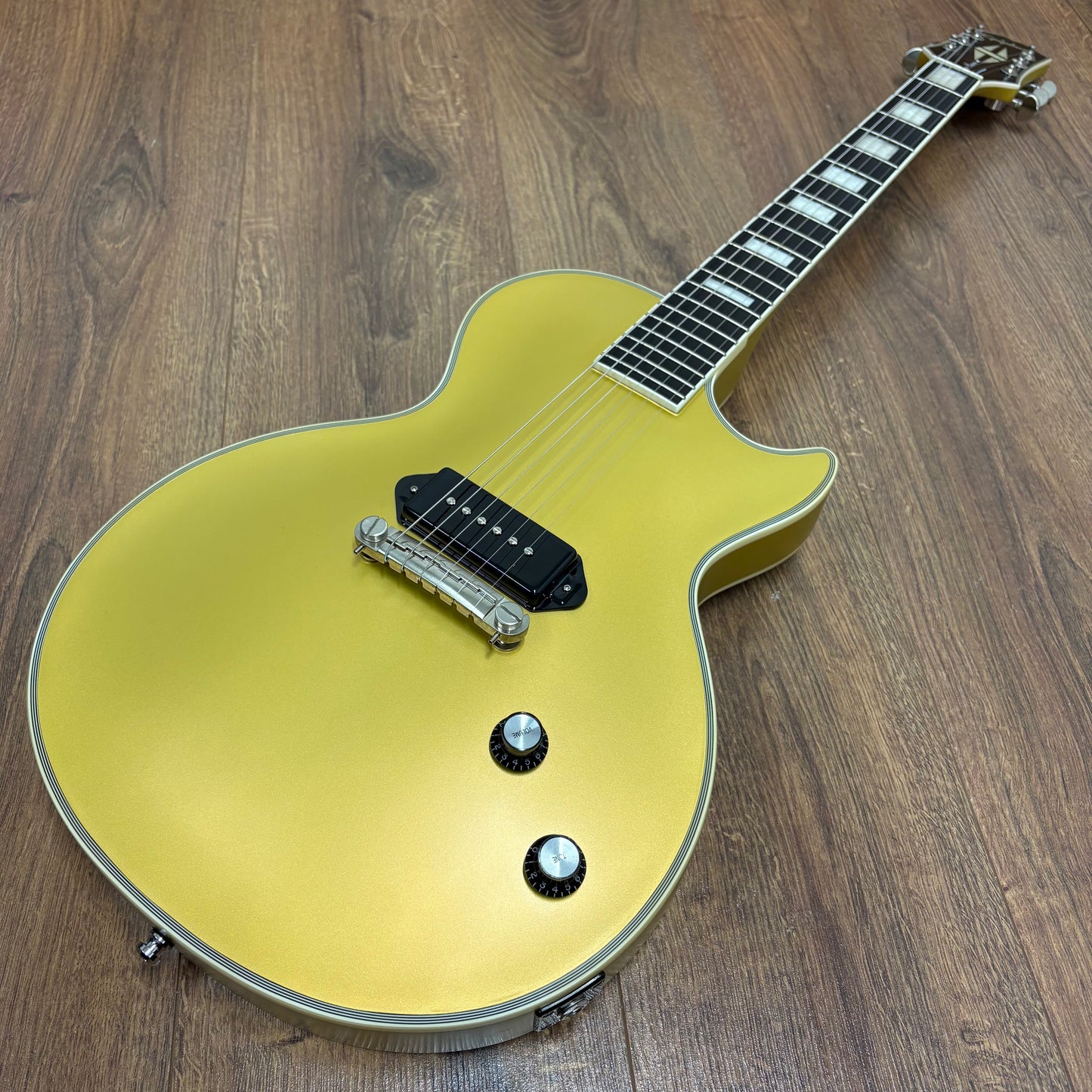 Pre-Owned Epiphone Jared James Nichols Old Glory Les Paul Custom - Gold