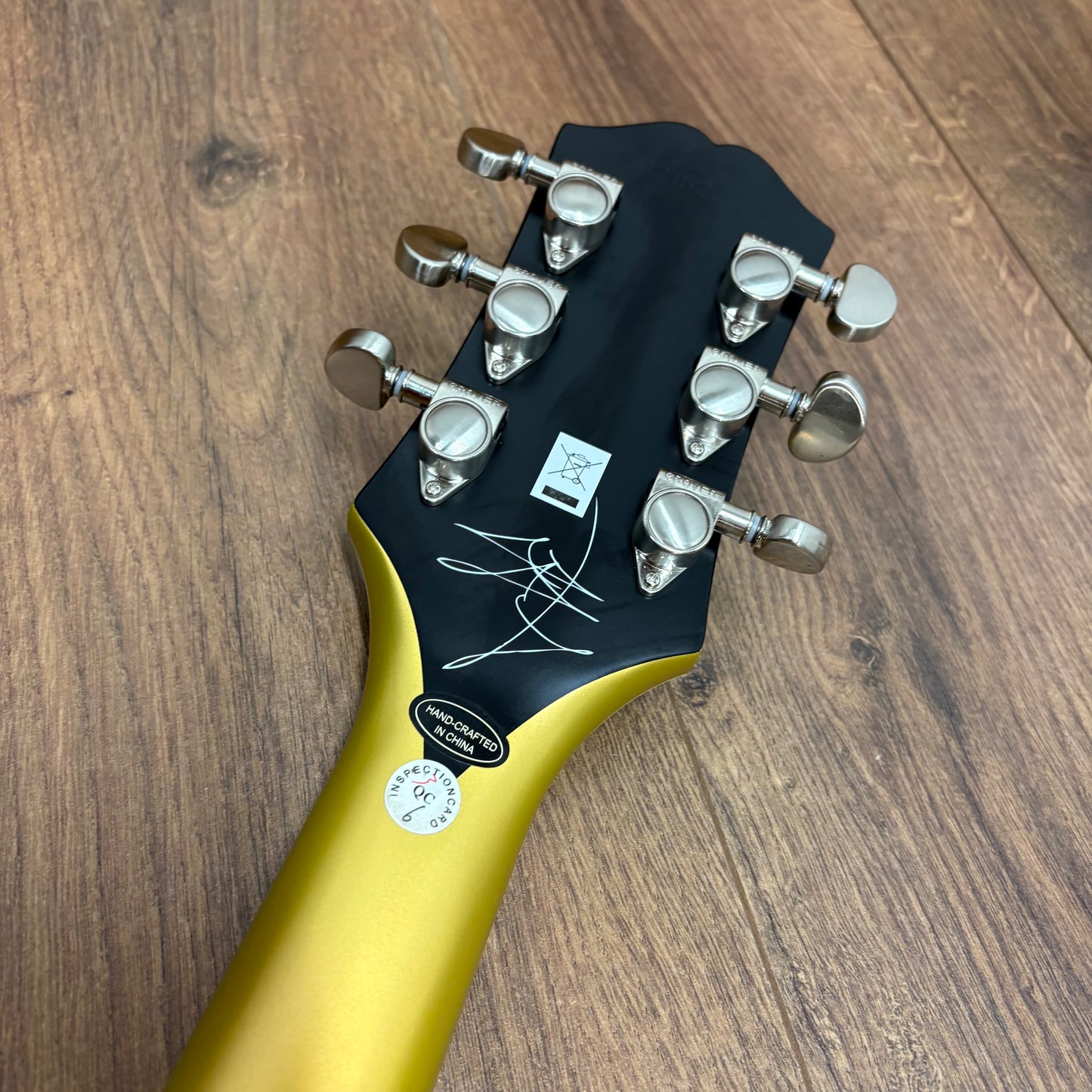 Pre-Owned Epiphone Jared James Nichols Old Glory Les Paul Custom - Gold