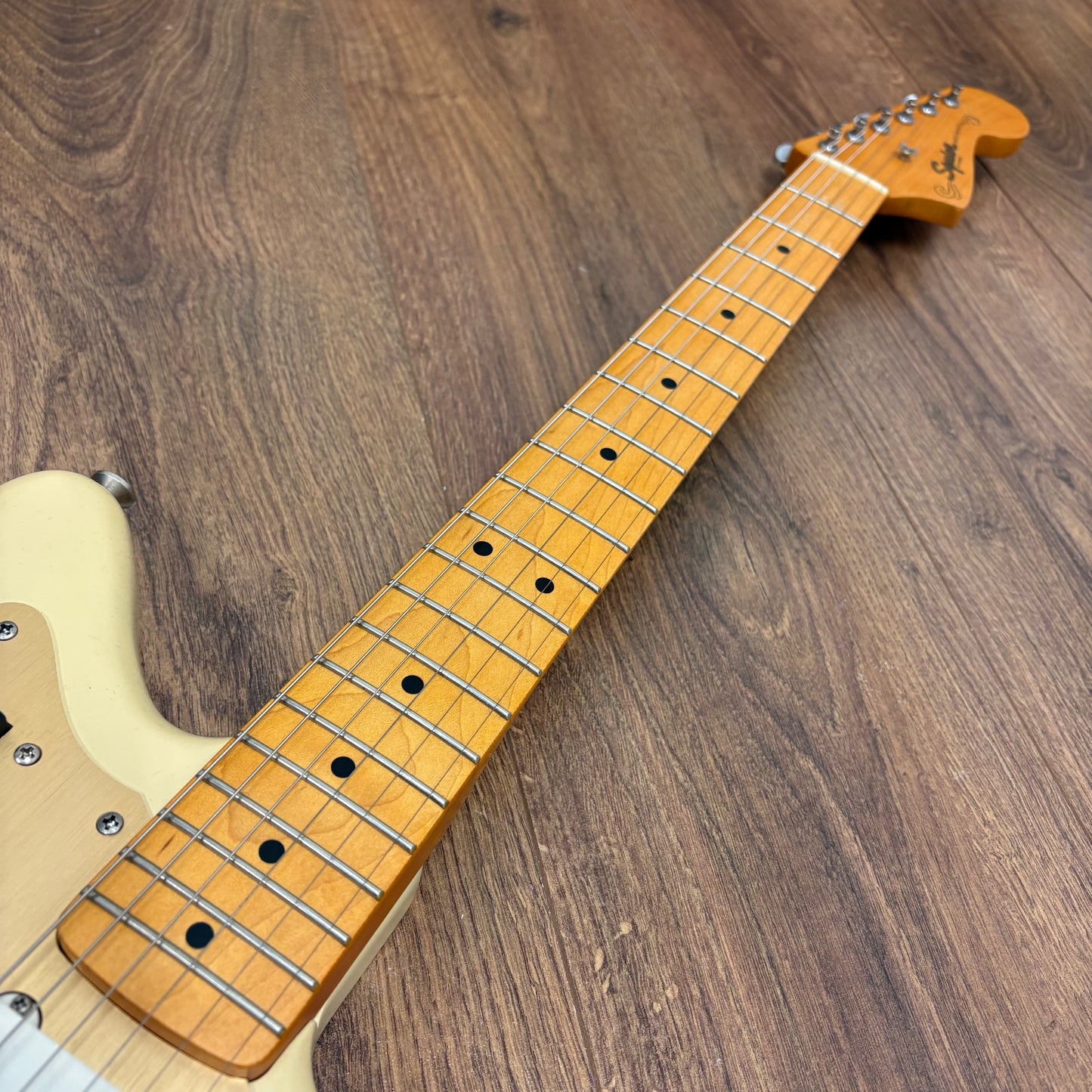 Pre-Owned Squier 40th Anniversary Jazzmaster - Satin Desert Sand