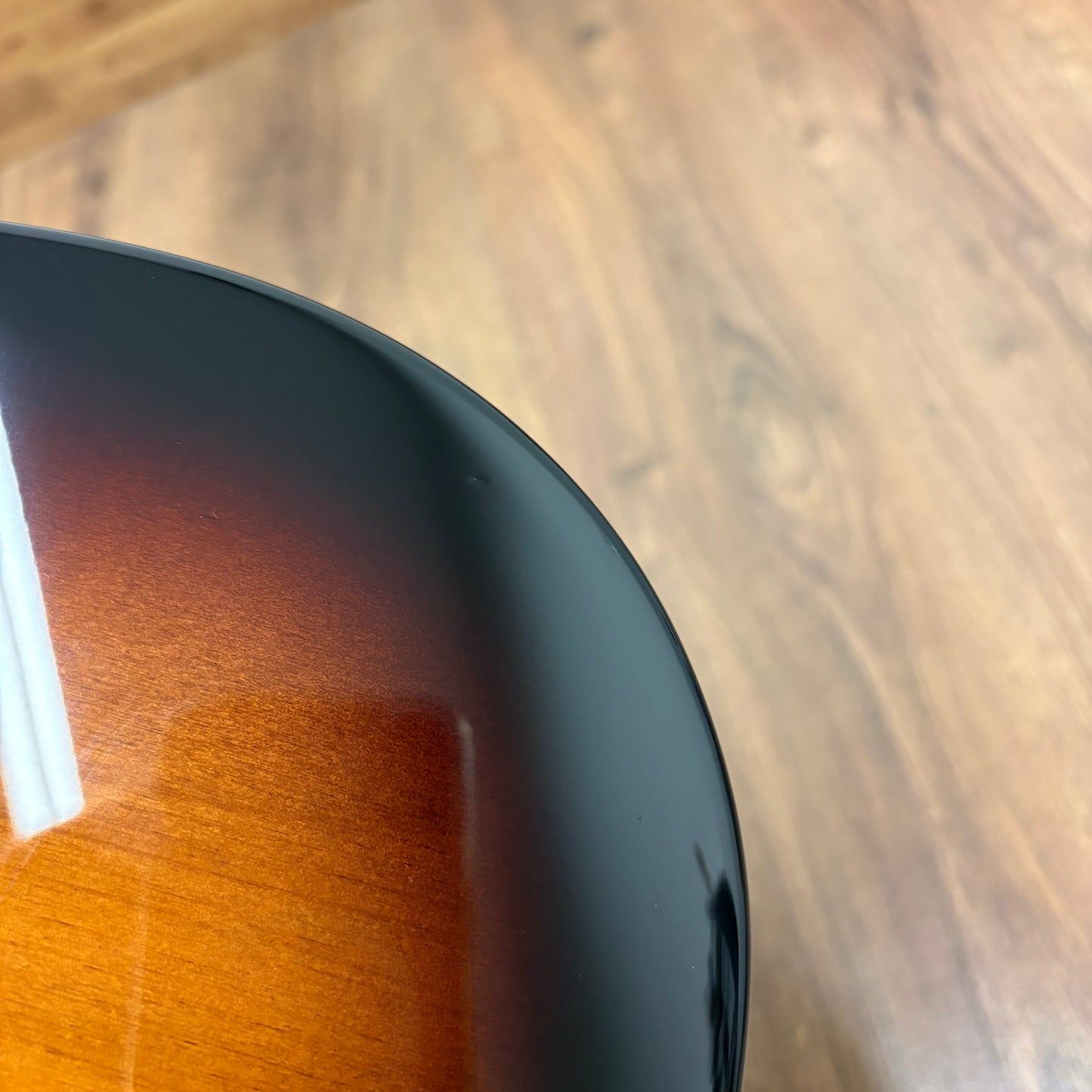 Pre-Owned Fender Deluxe Nashville Telecaster - 2-Colour Sunburst - 2021