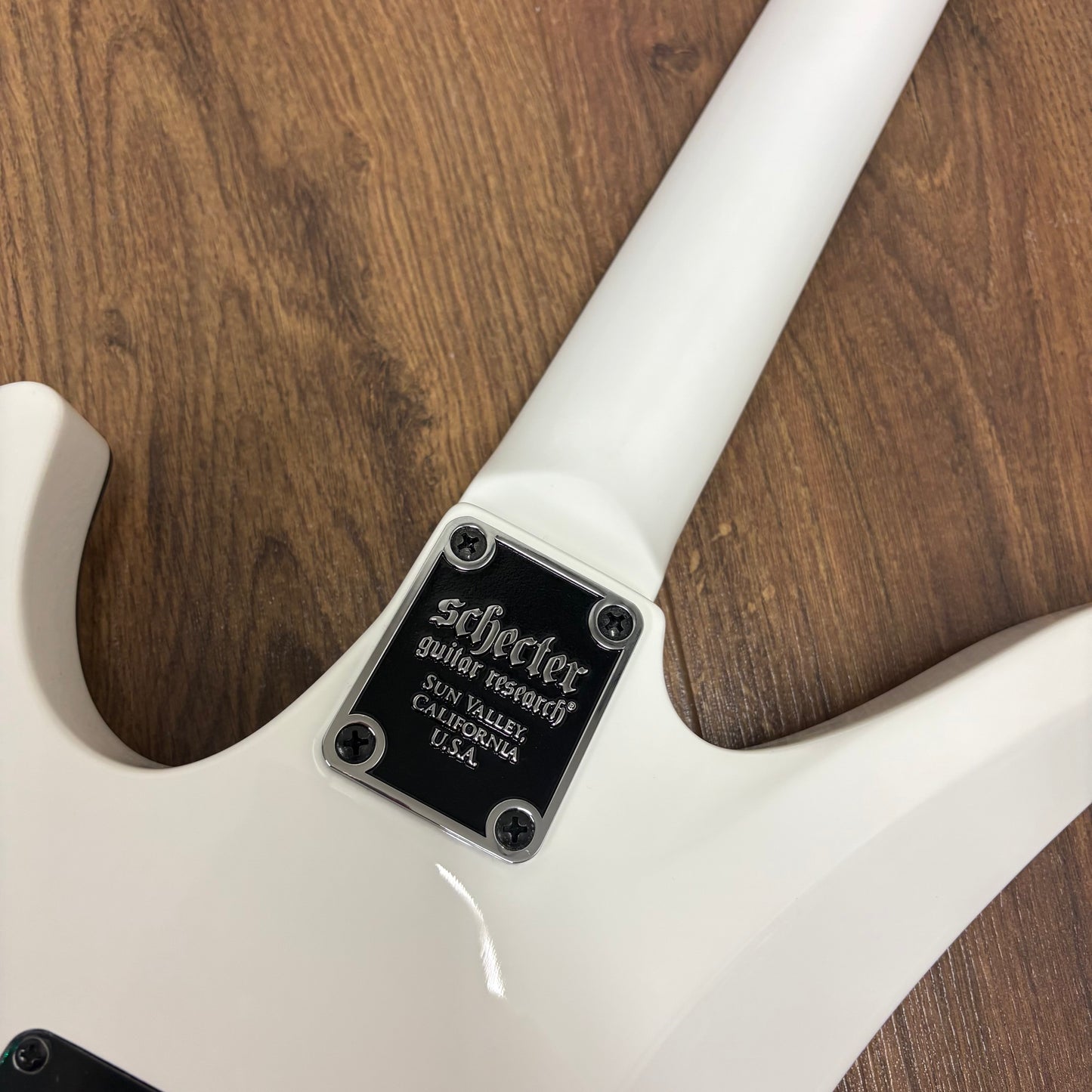 Pre-Owned Schecter Synyster Gates Standard - White & Black Pinstripes