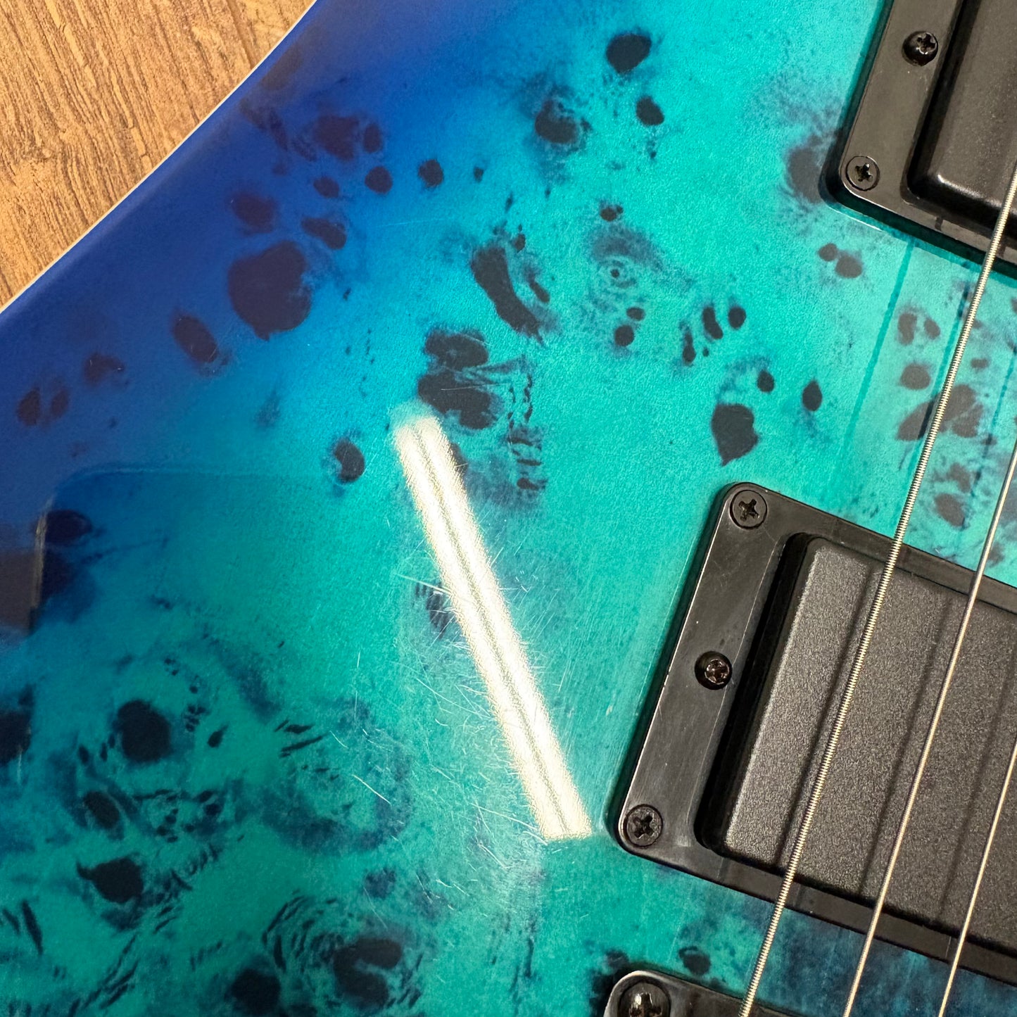 Pre-Owned Ibanez GRGR221PA-AQB GIO - Aqua Burst