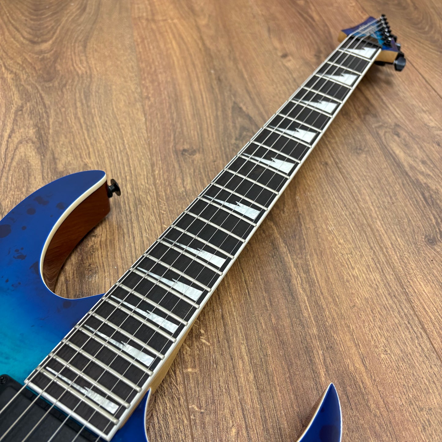 Pre-Owned Ibanez GRGR221PA-AQB GIO - Aqua Burst