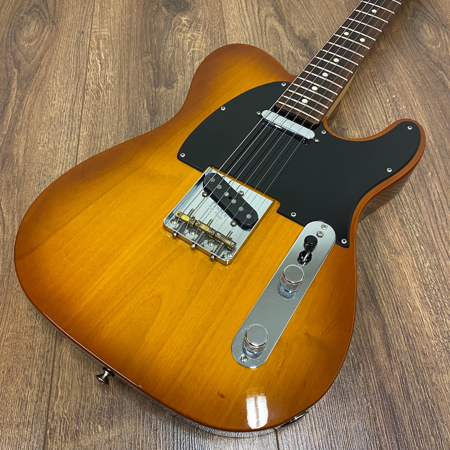 Pre-Owned Fender American Performer Telecaster - Honey Burst - 2019