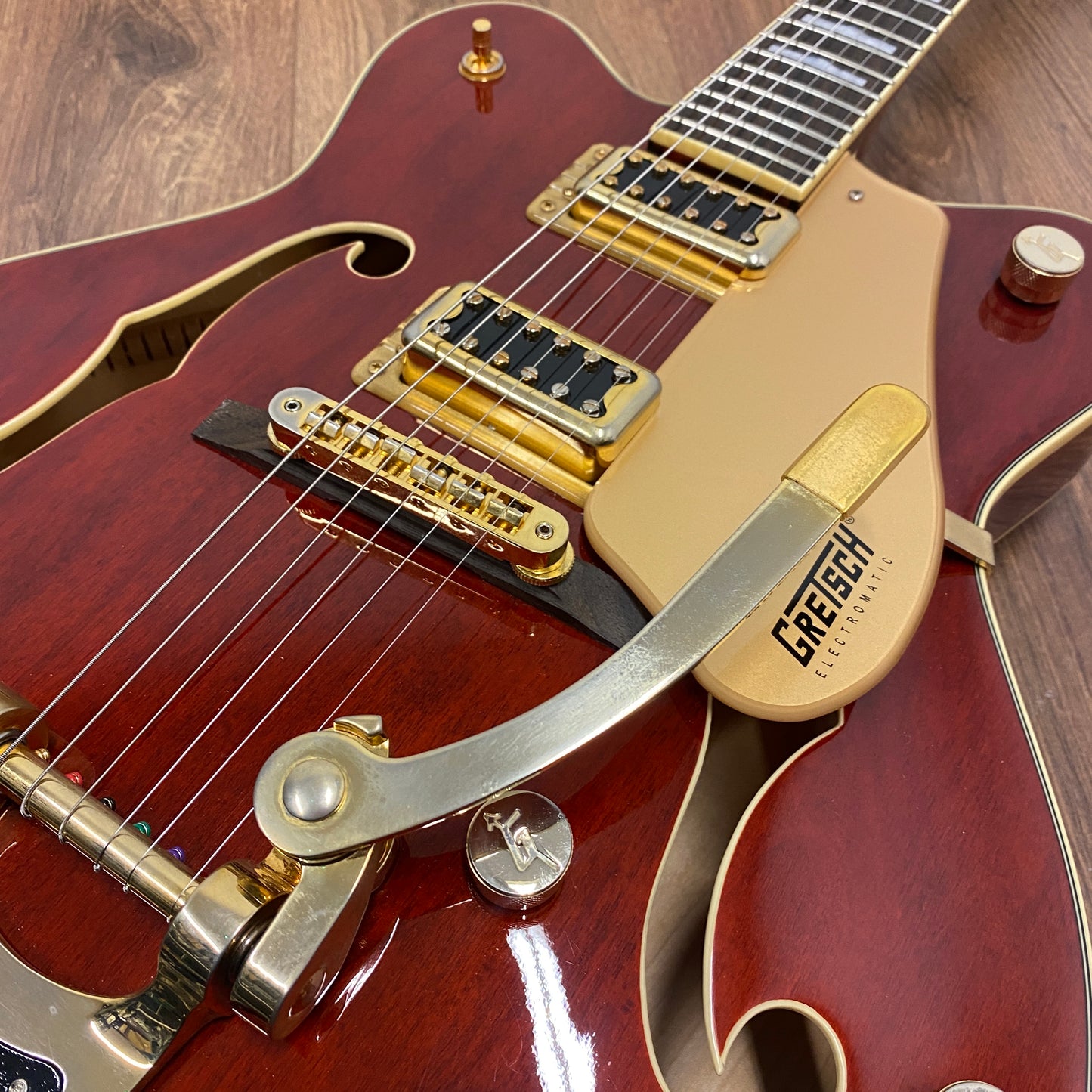Pre-Owned Gretsch Electromatic G5422TG - Walnut Stain
