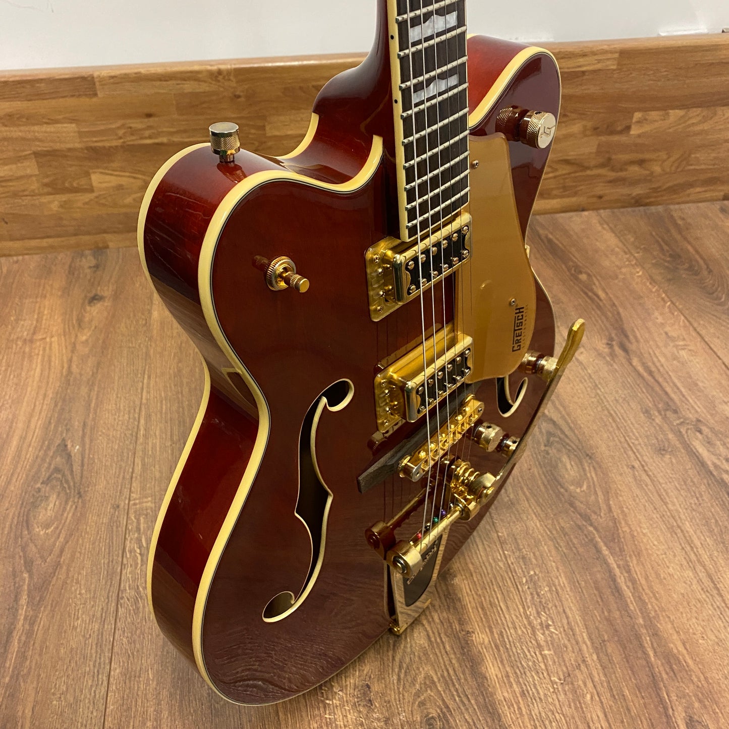 Pre-Owned Gretsch Electromatic G5422TG - Walnut Stain