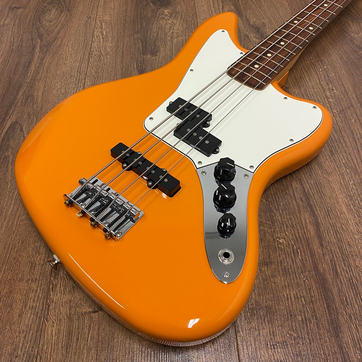 Pre-Owned Fender Player Jaguar Bass - Capri Orange