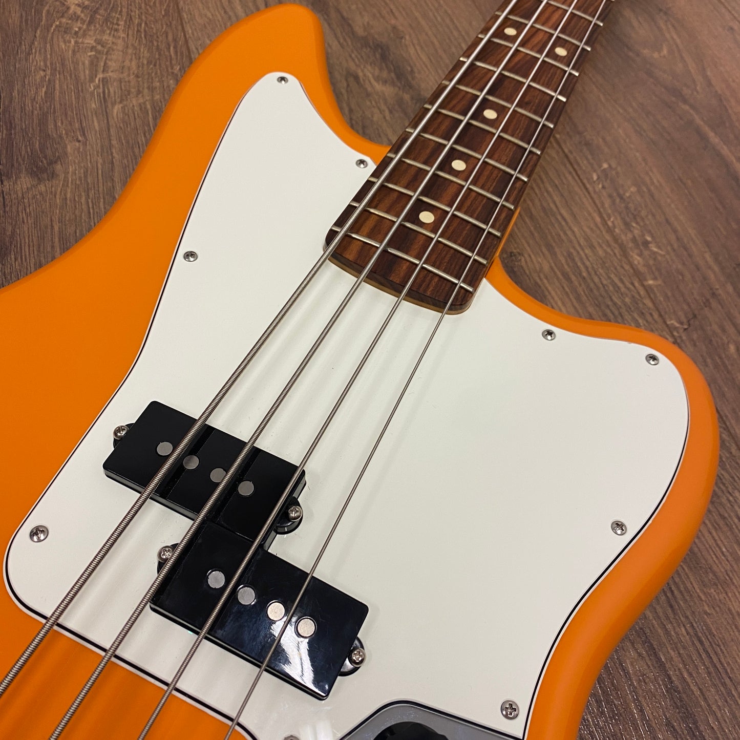 Pre-Owned Fender Player Jaguar Bass - Capri Orange