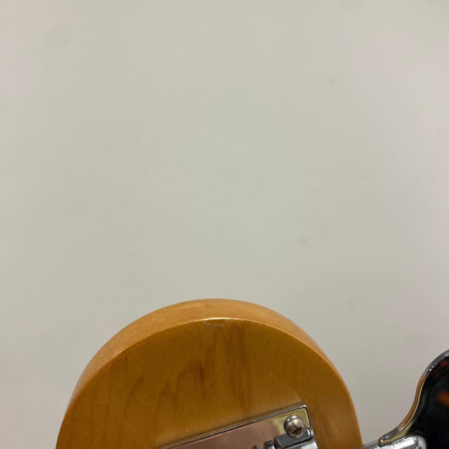 Pre-Owned Fender Player Jaguar Bass - Capri Orange