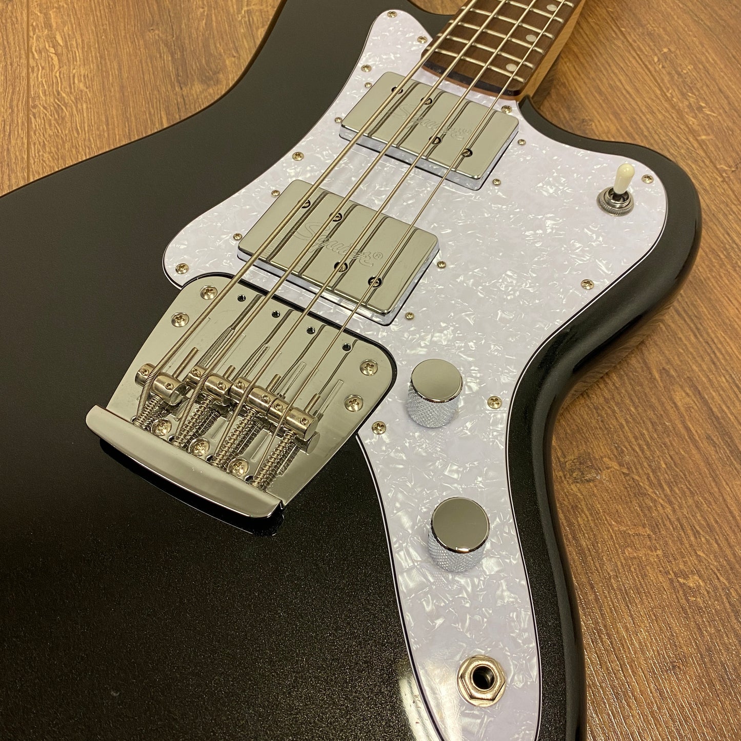 Pre-Owned Squier Paranormal Rascal HH Short-Scale Bass - Black Metallic