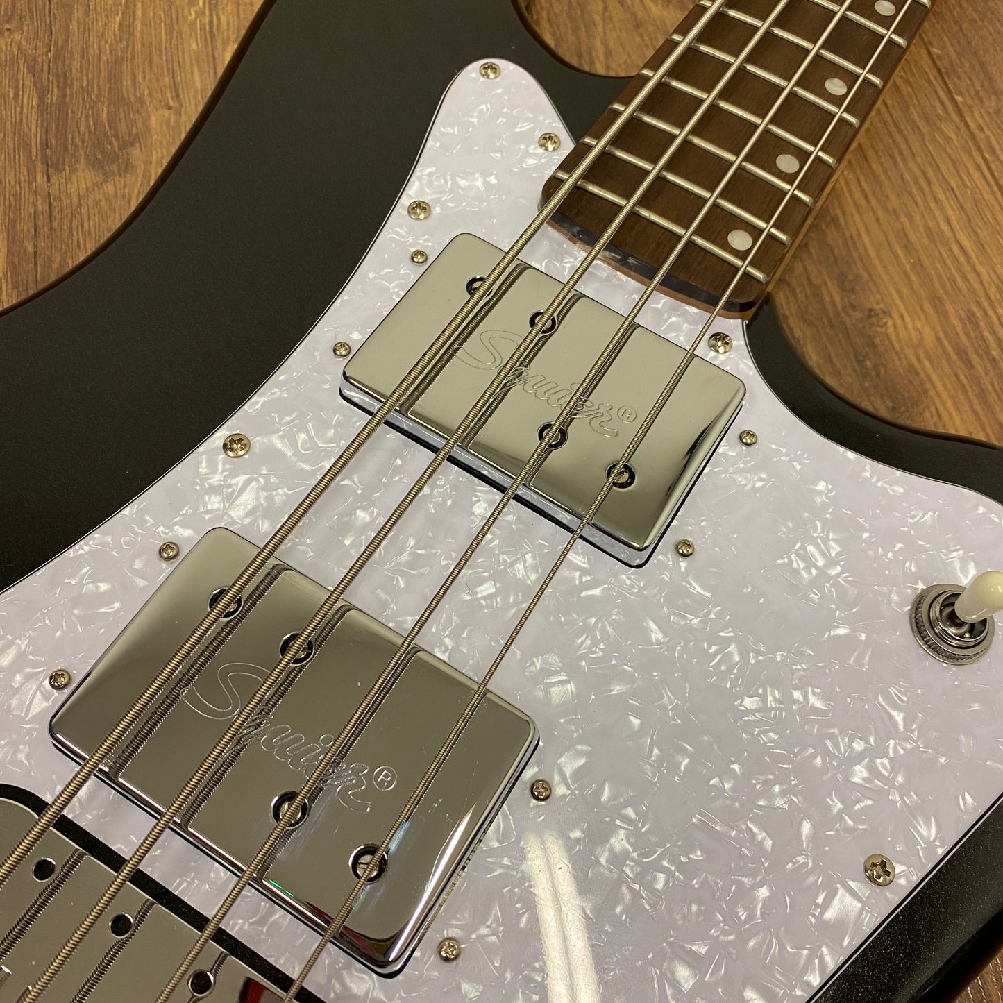 Pre-Owned Squier Paranormal Rascal HH Short-Scale Bass - Black Metallic