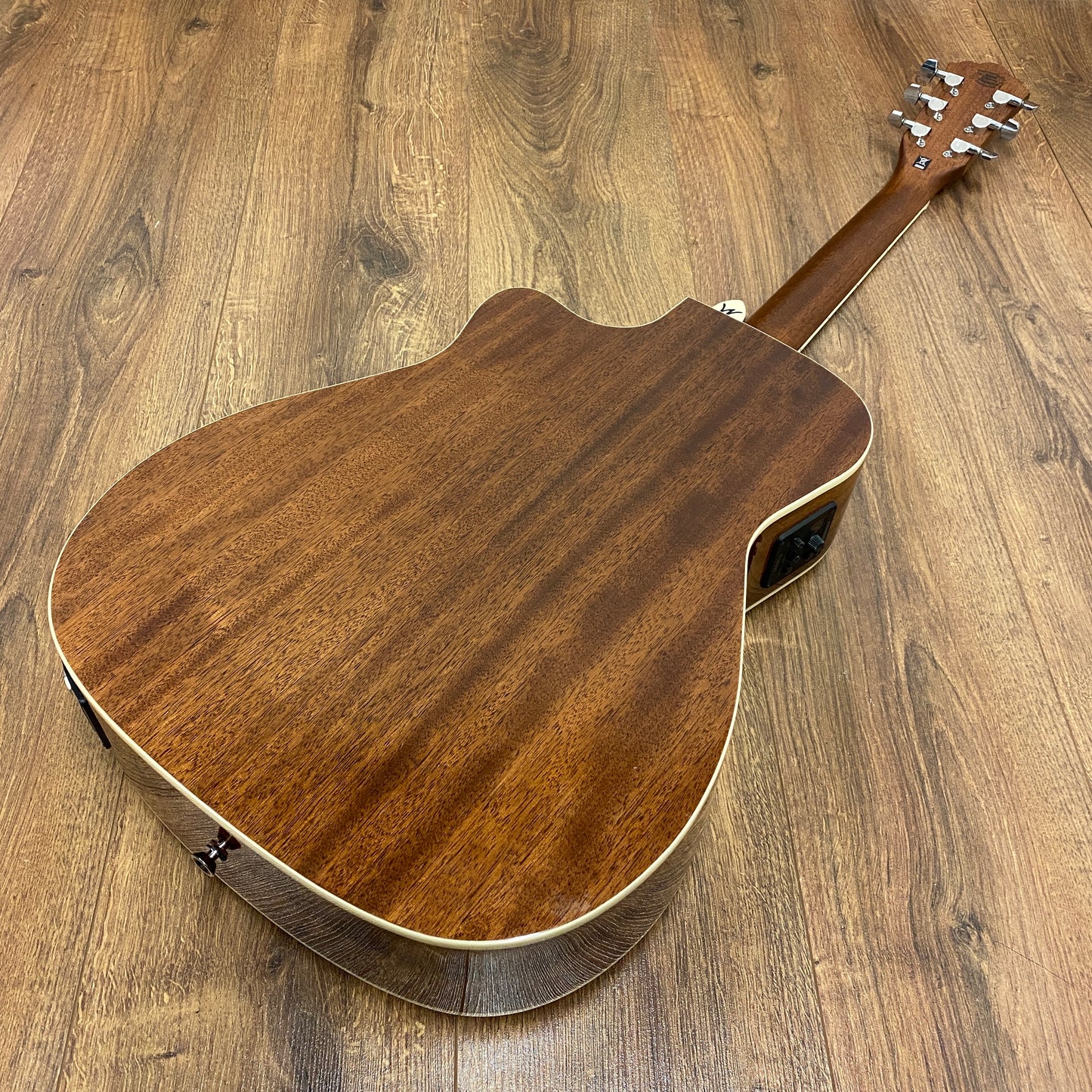 Pre-Owned Washburn HF11SCE-0 Electro-Acoustic - Natural